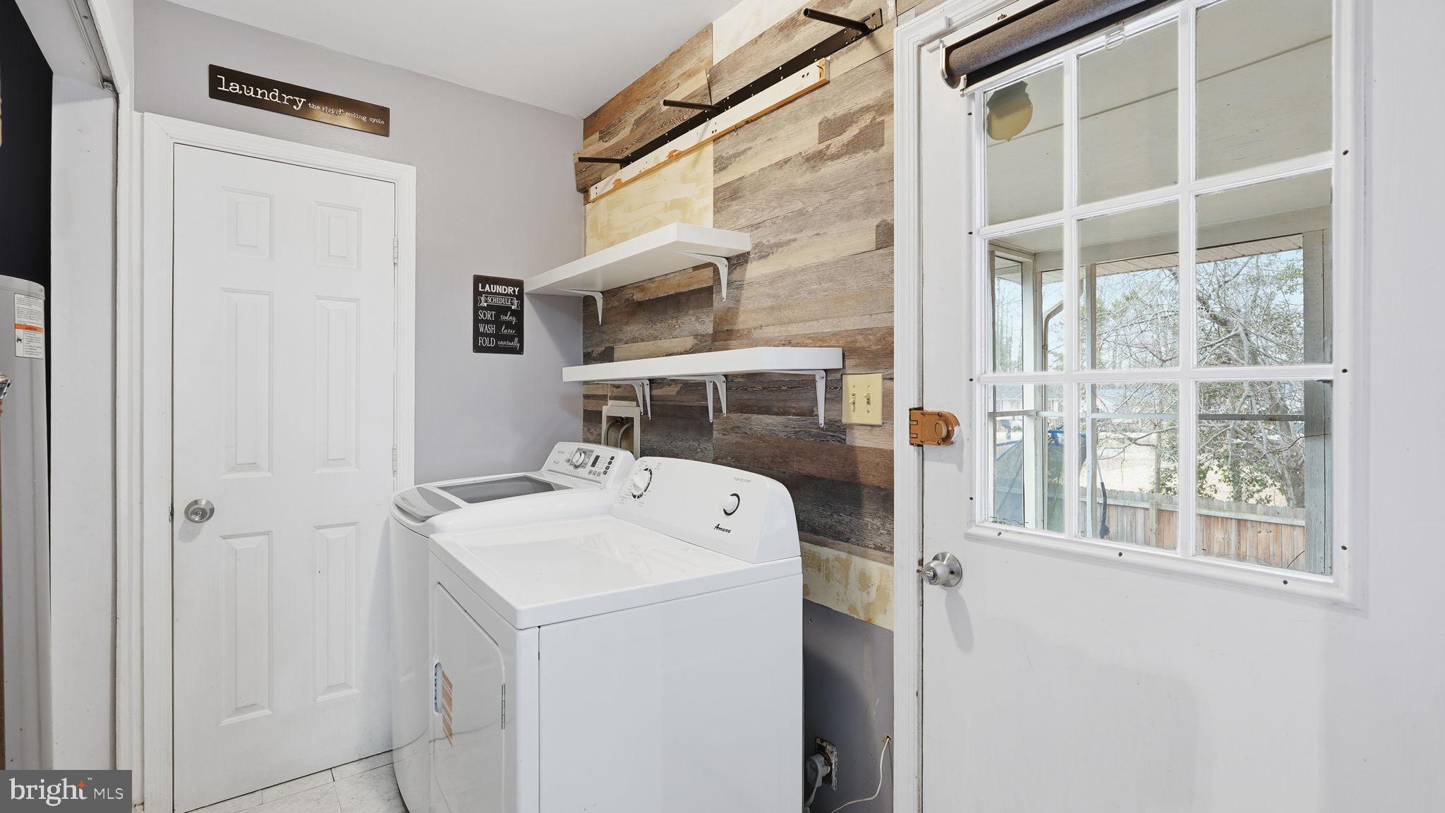 SHADOW WOODS - Residential