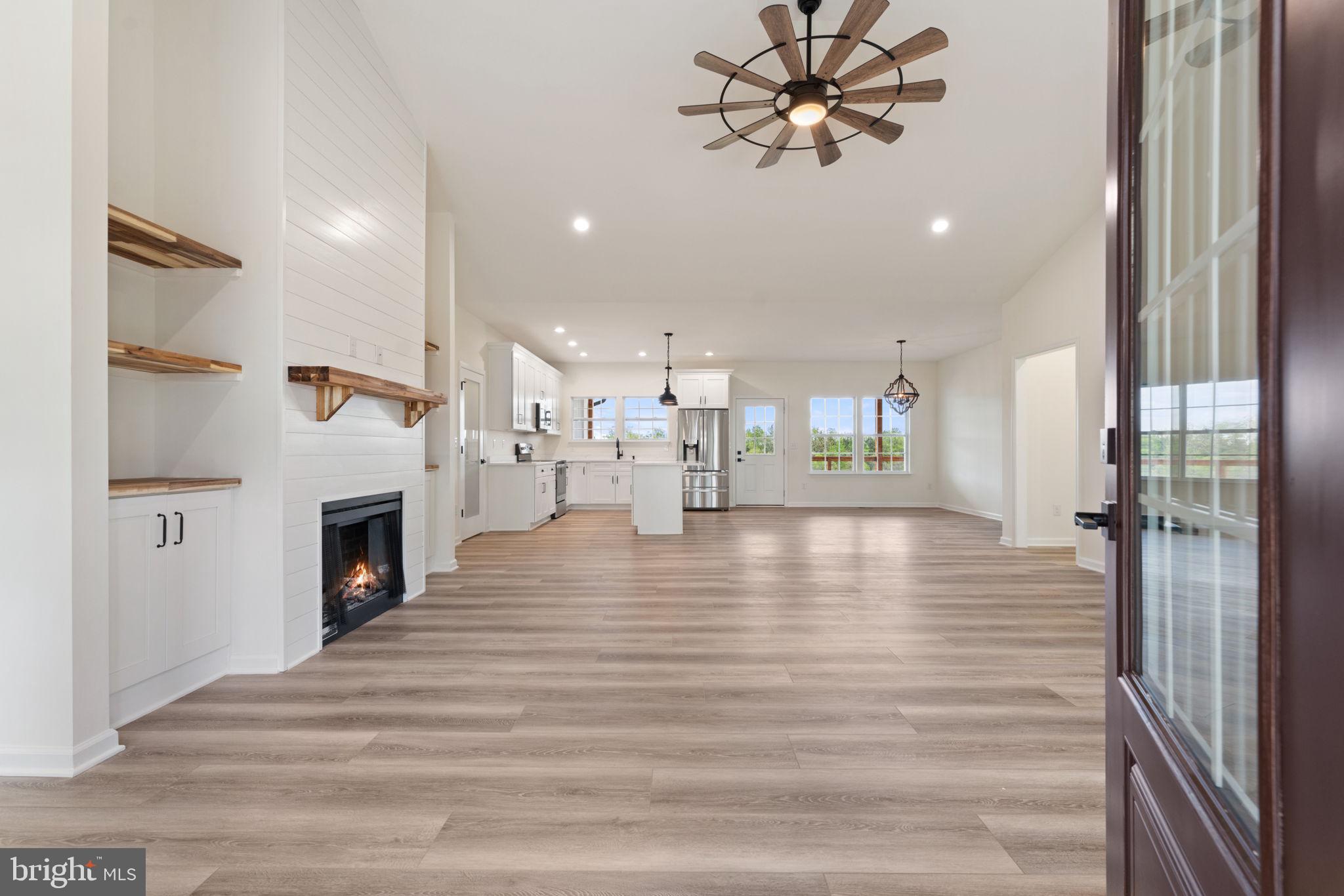 13075 BLACKWOOD FOREST DR