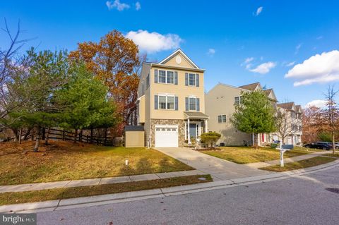 Photo of 2308 Quilting Bee Road, CATONSVILLE, MD 21228 (MLS # MDBC2145596)