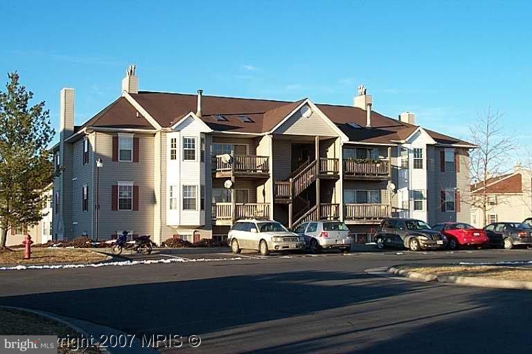 LAKESIDE - Residential Lease