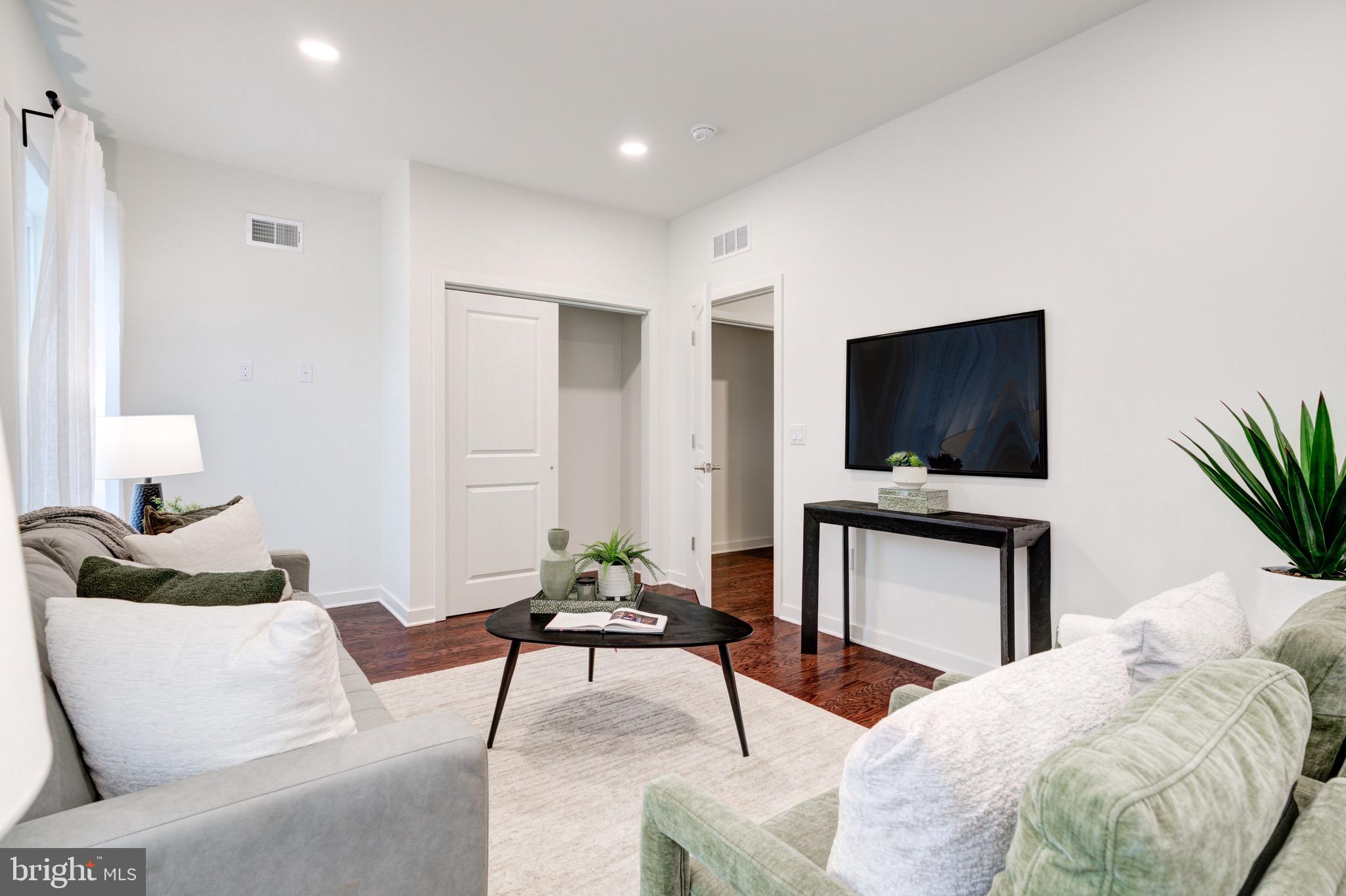 FISHTOWN - Residential