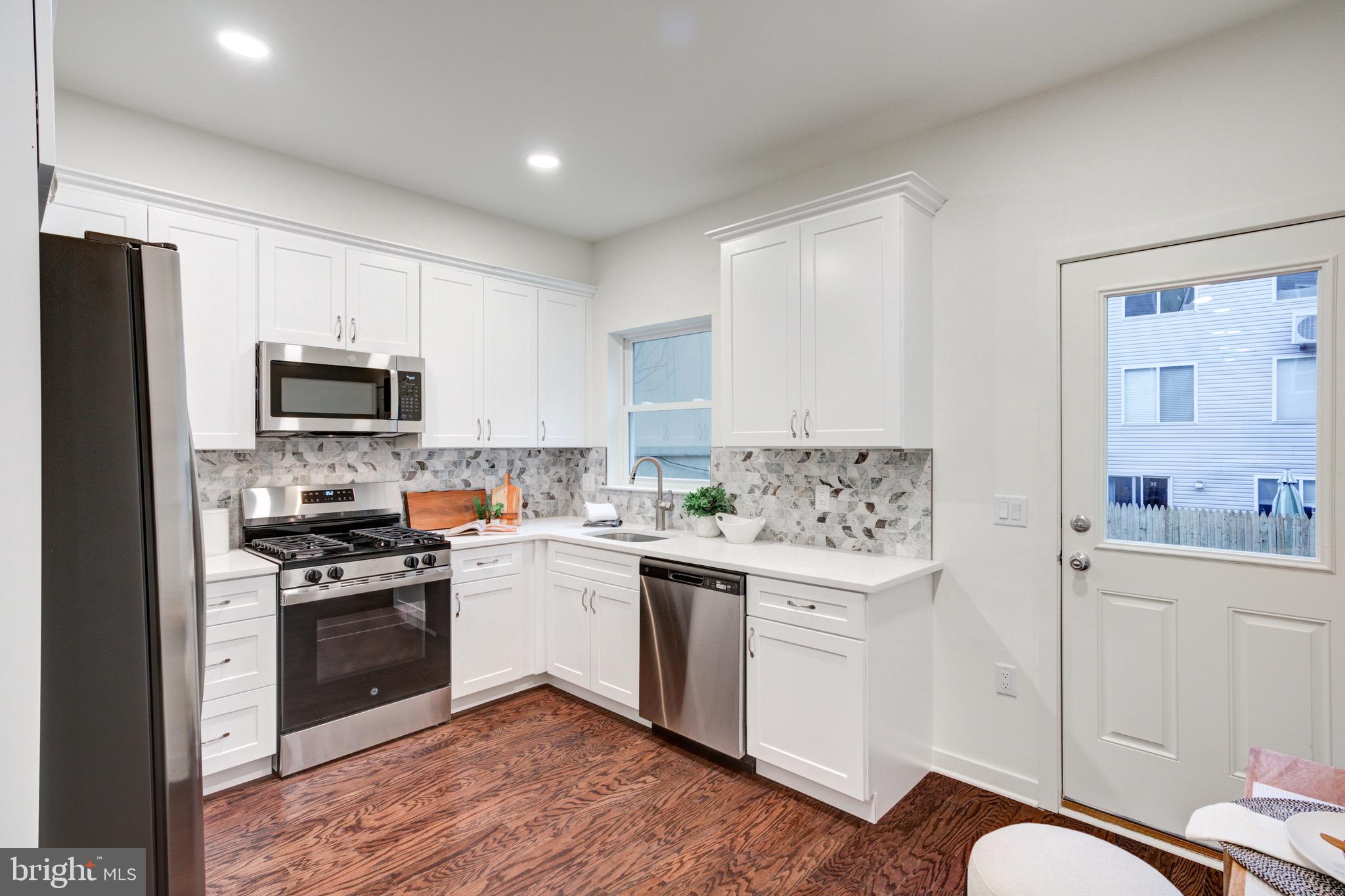 FISHTOWN - Residential