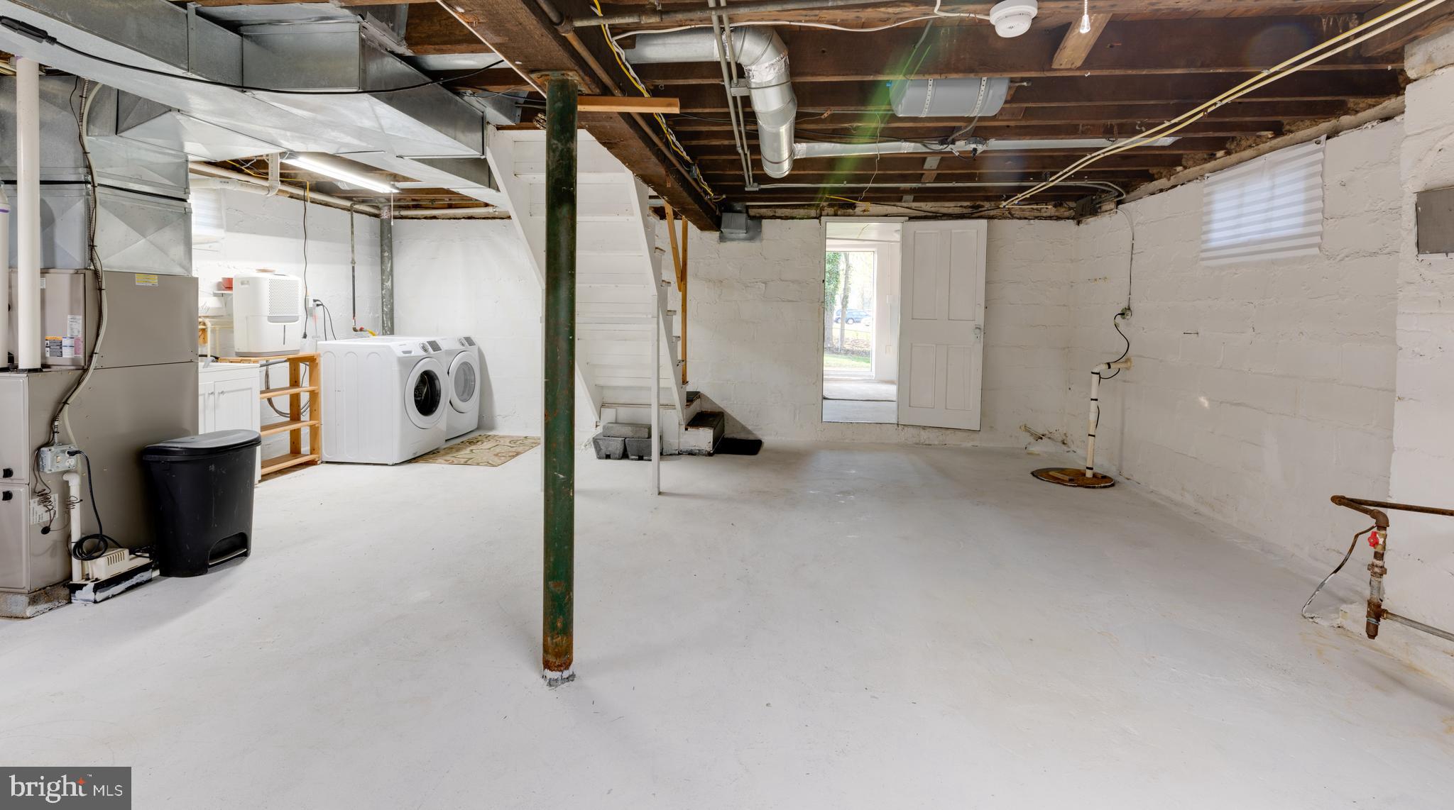 WOODLAWN - Residential