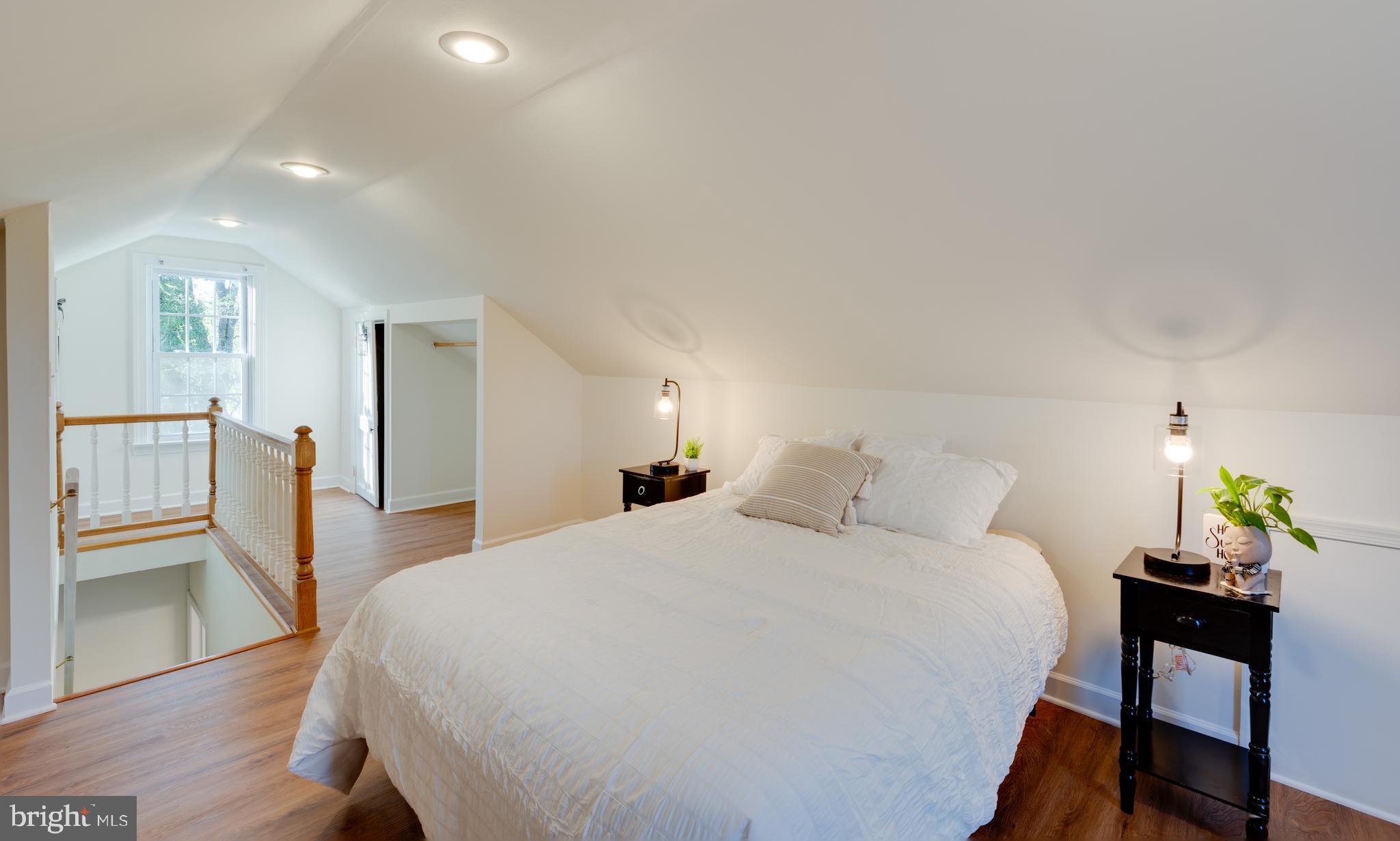 WOODLAWN - Residential