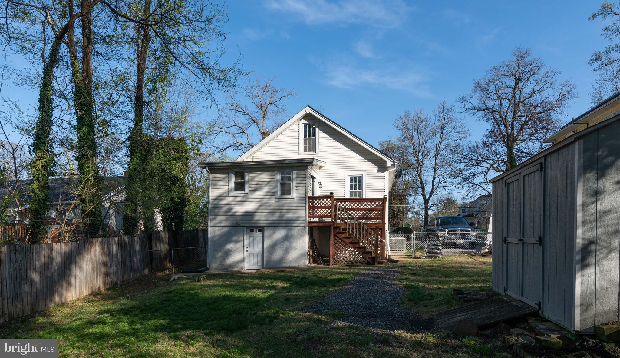 WOODLAWN - Residential