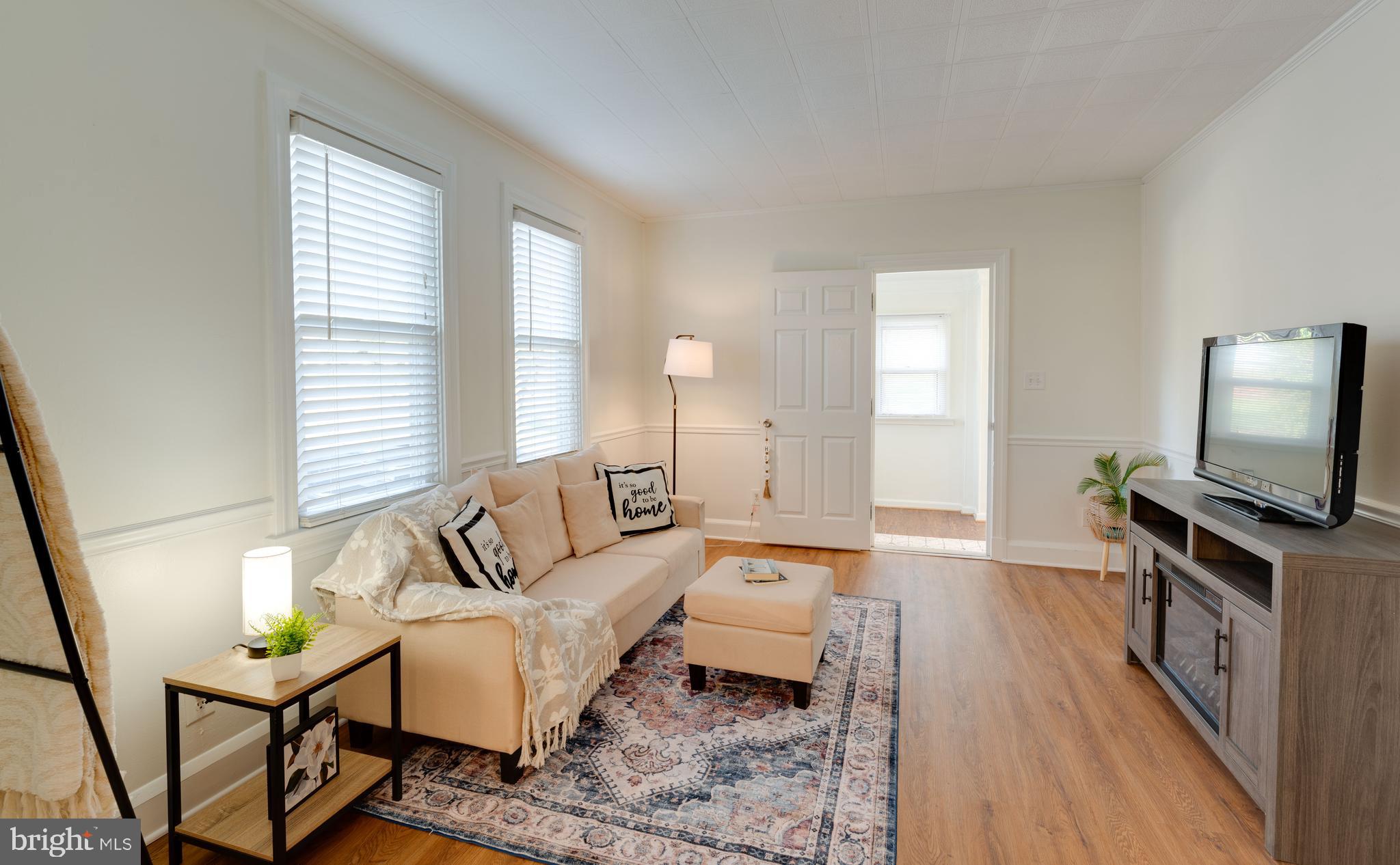 WOODLAWN - Residential