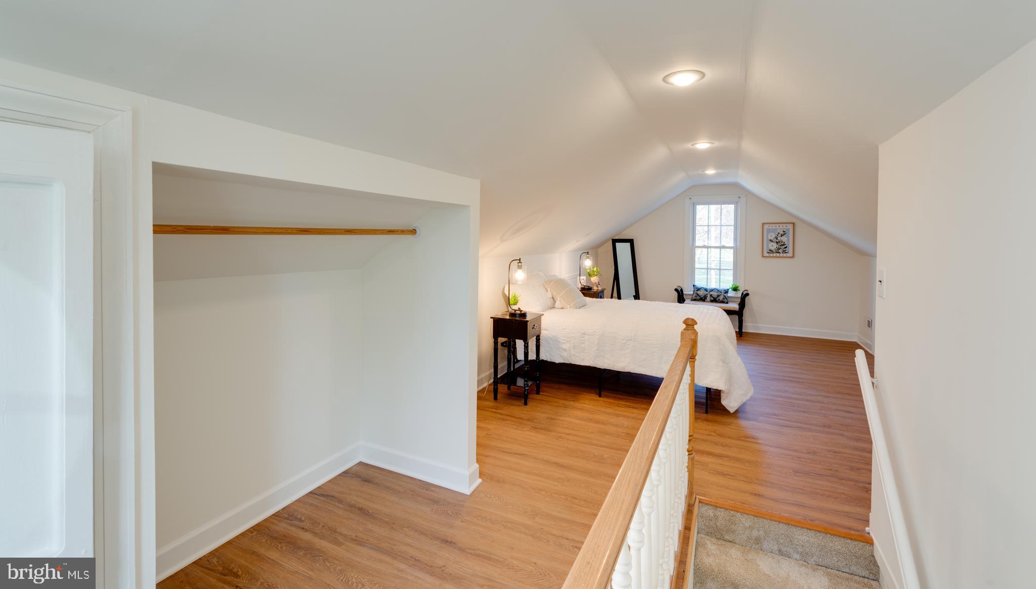 WOODLAWN - Residential