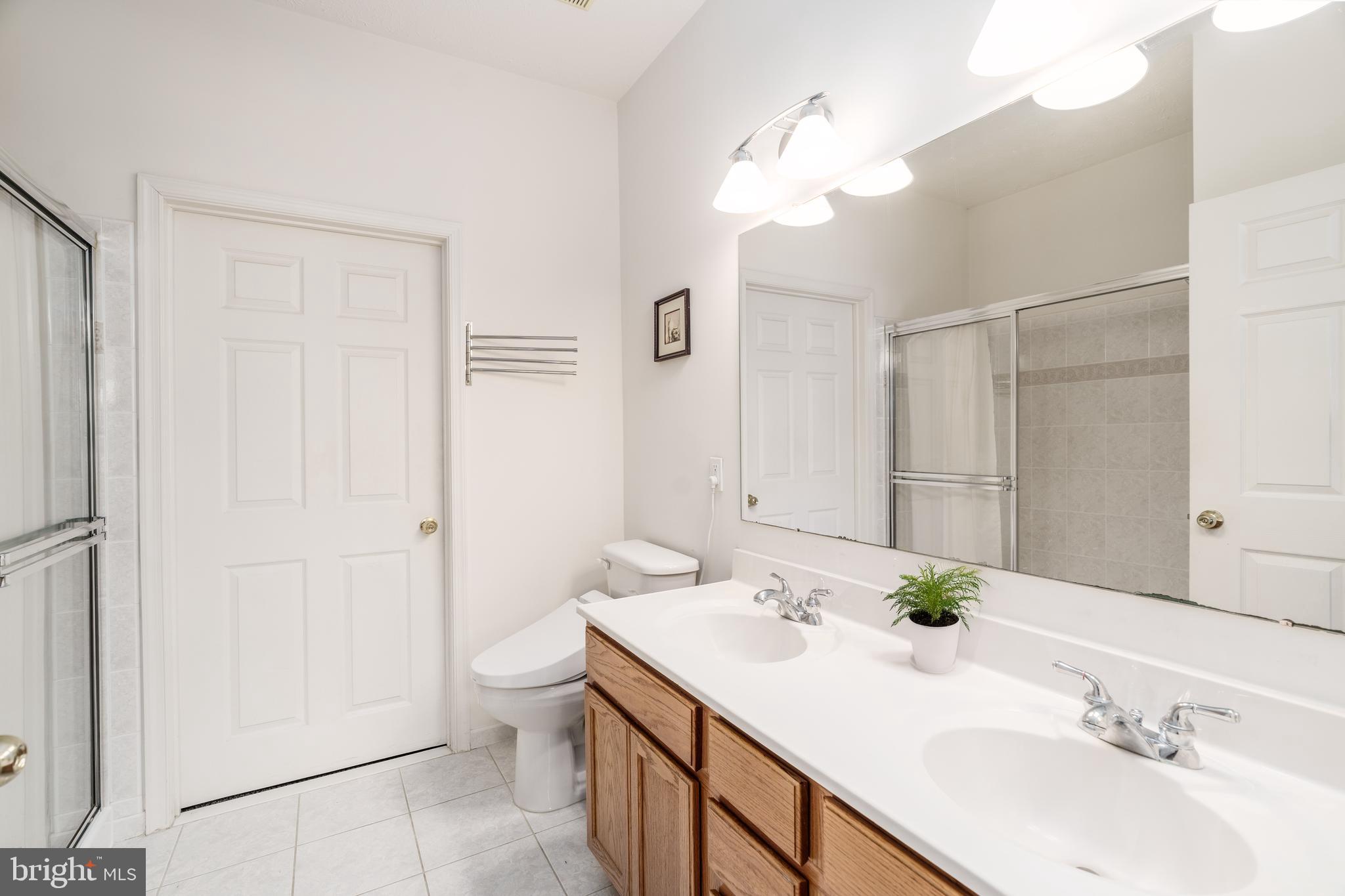 CLUB AT PATRIOTS GLEN - Residential