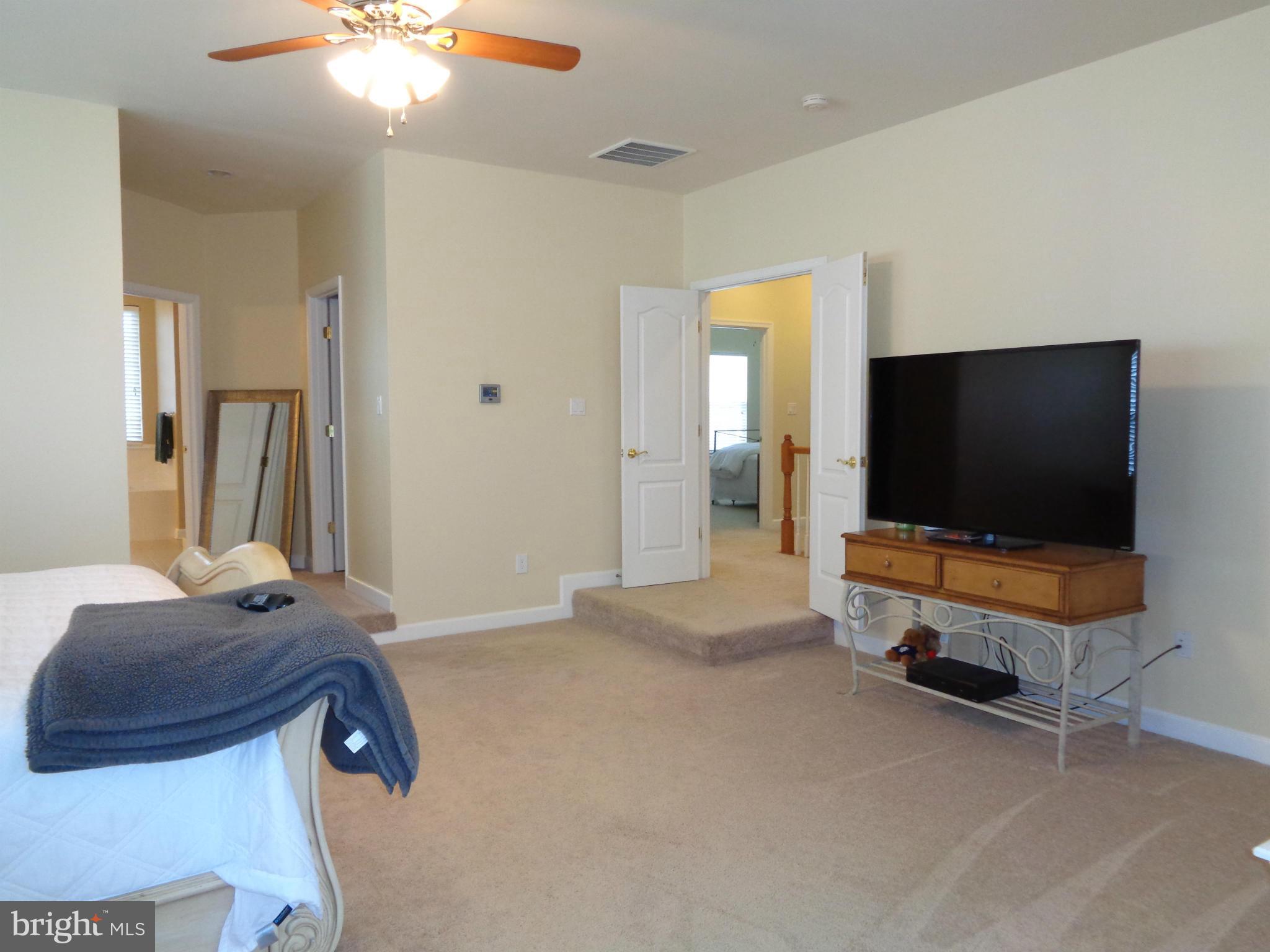 AVALON - Residential Lease