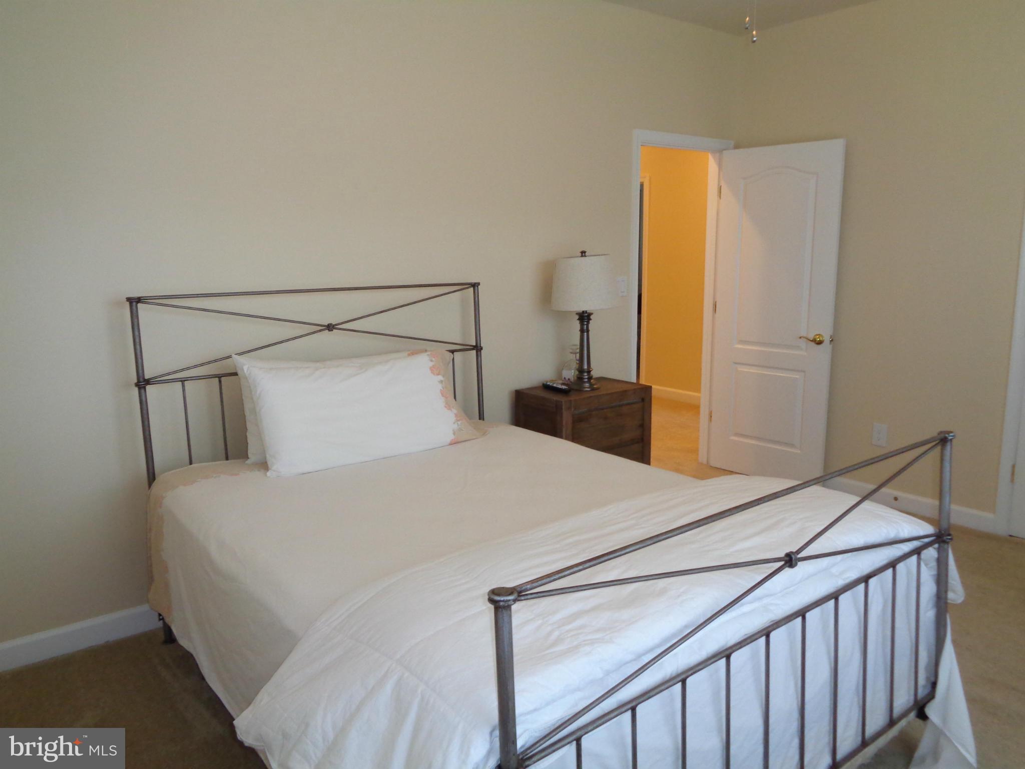 AVALON - Residential Lease