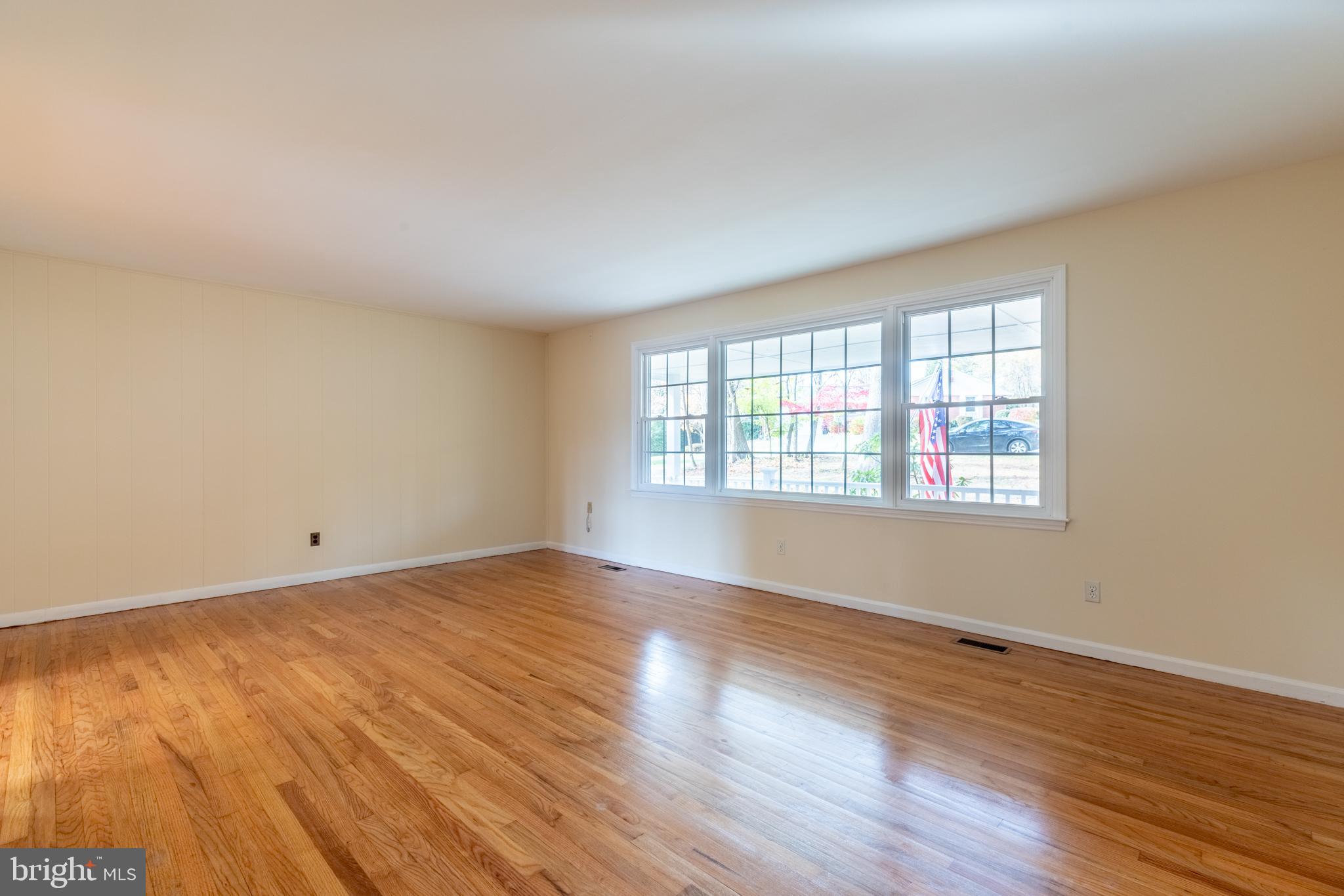 21 WINTERBURY CIRCLE