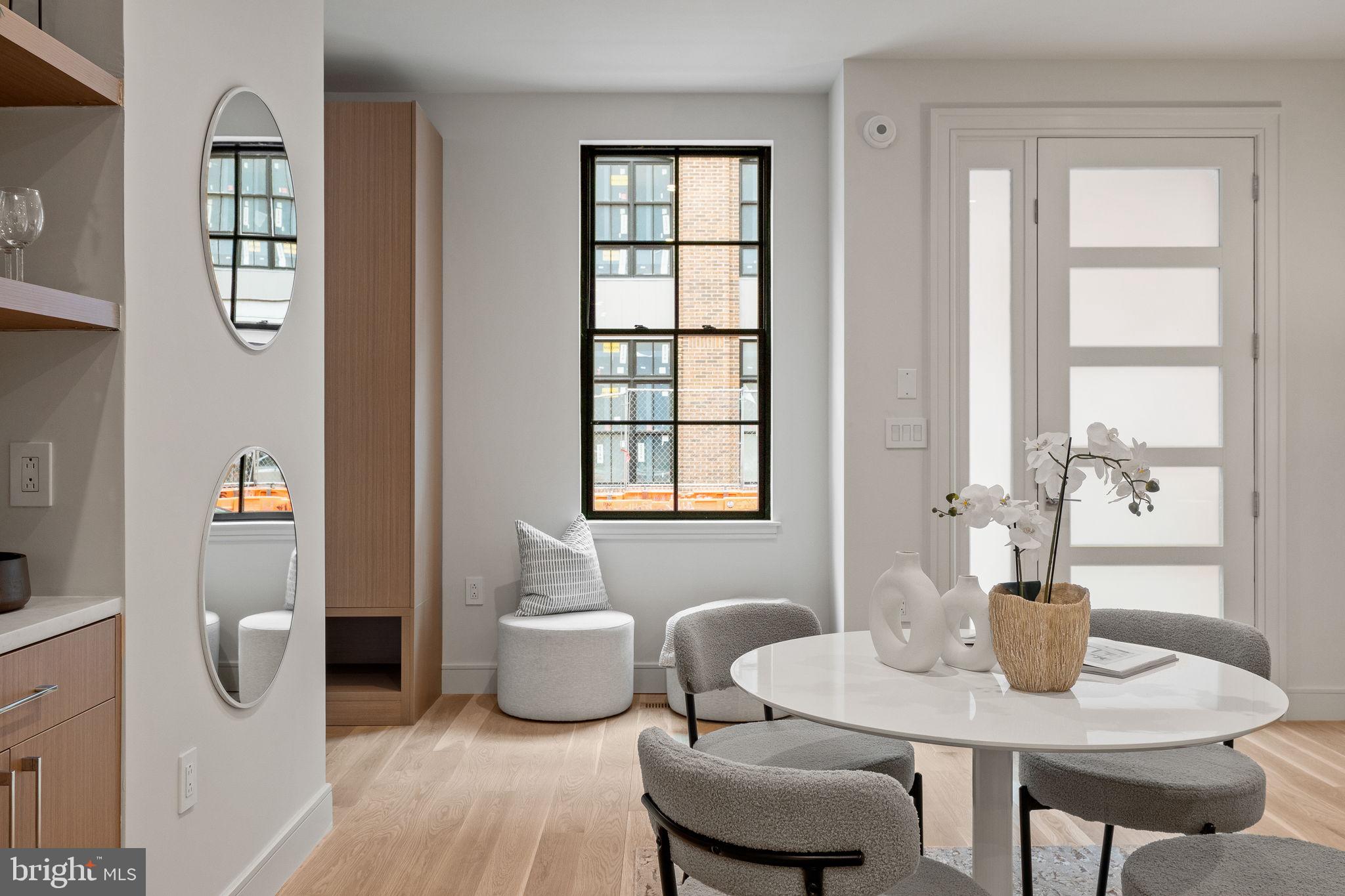 OLD CITY - Residential