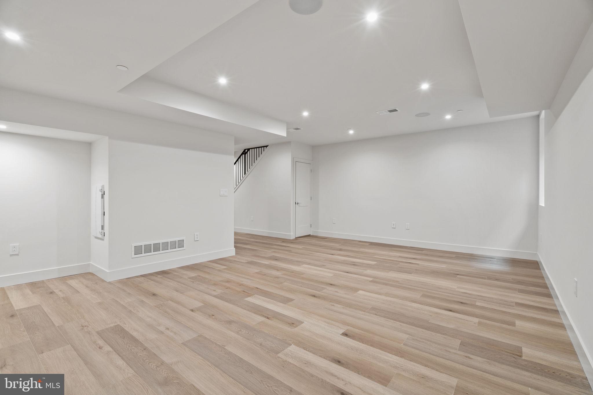 OLD CITY - Residential