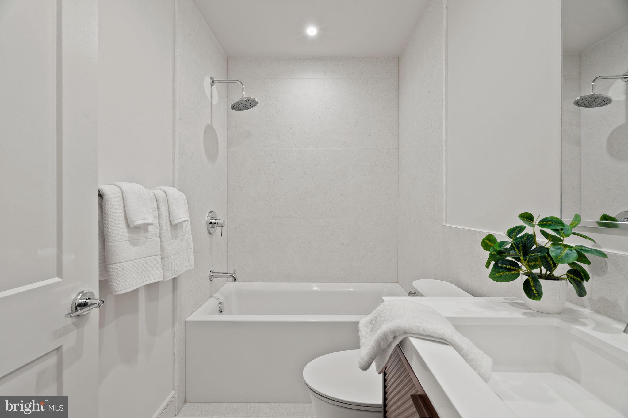 OLD CITY - Residential