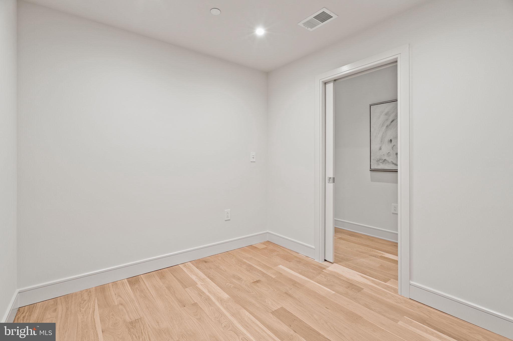 OLD CITY - Residential