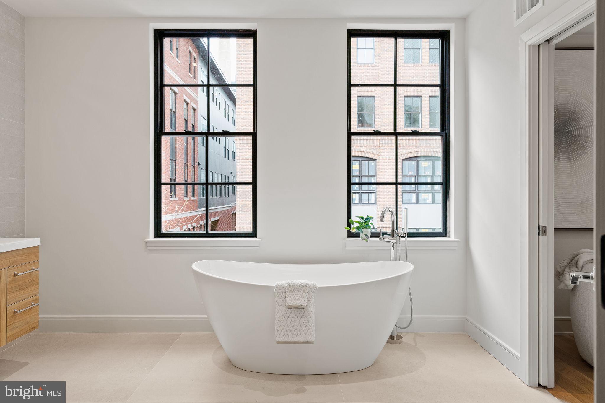 OLD CITY - Residential