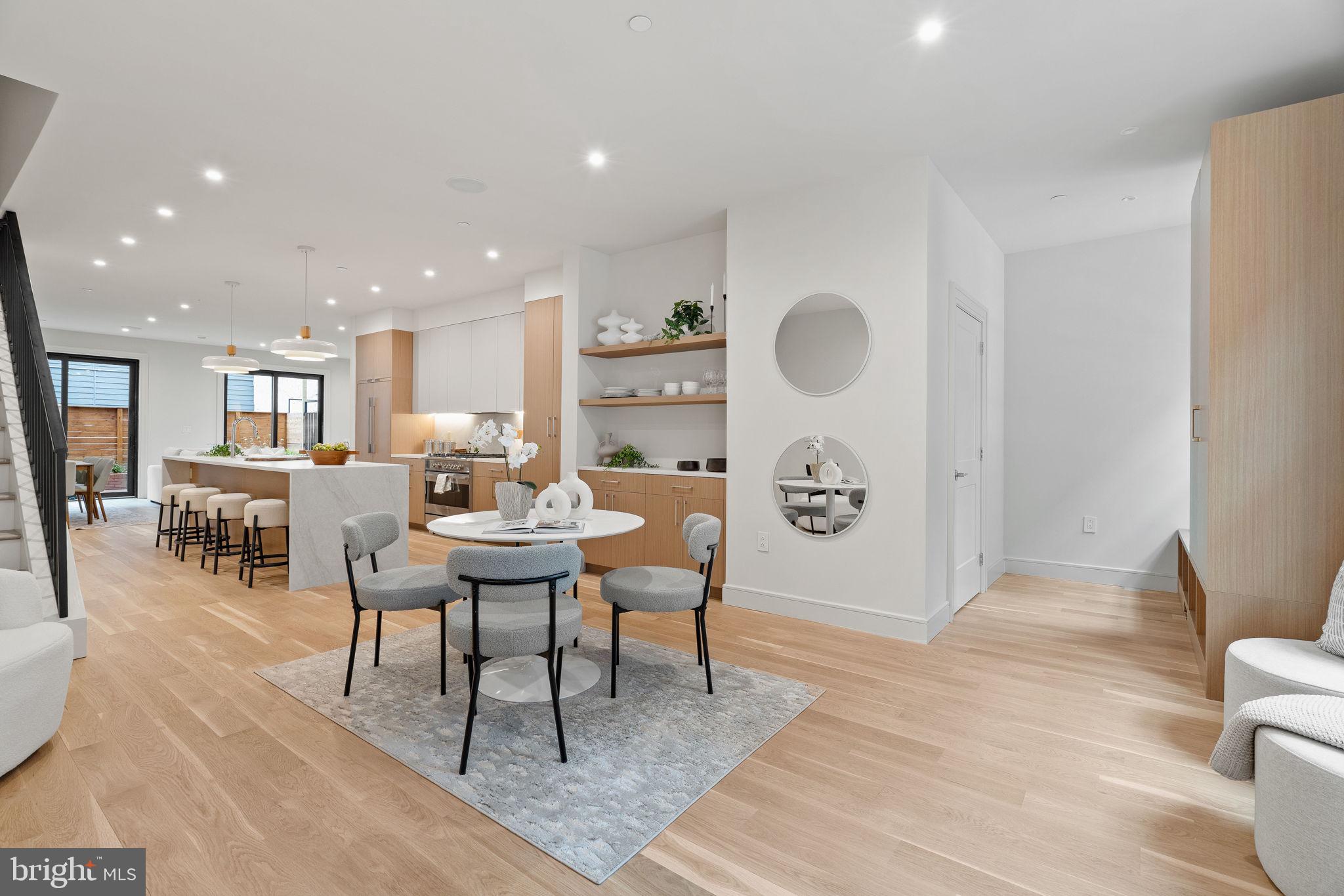 OLD CITY - Residential