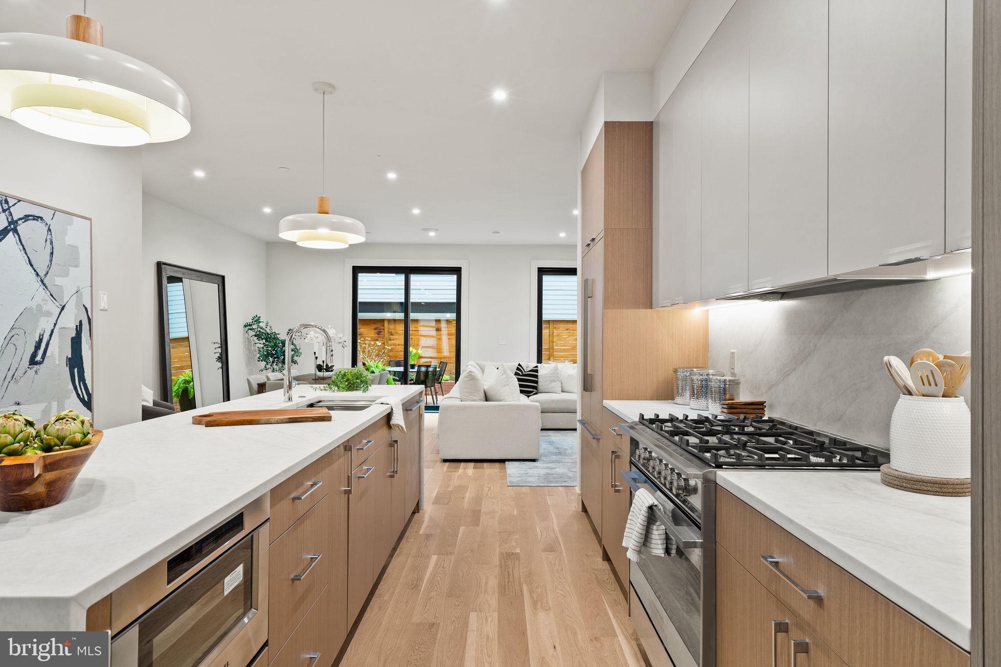 OLD CITY - Residential