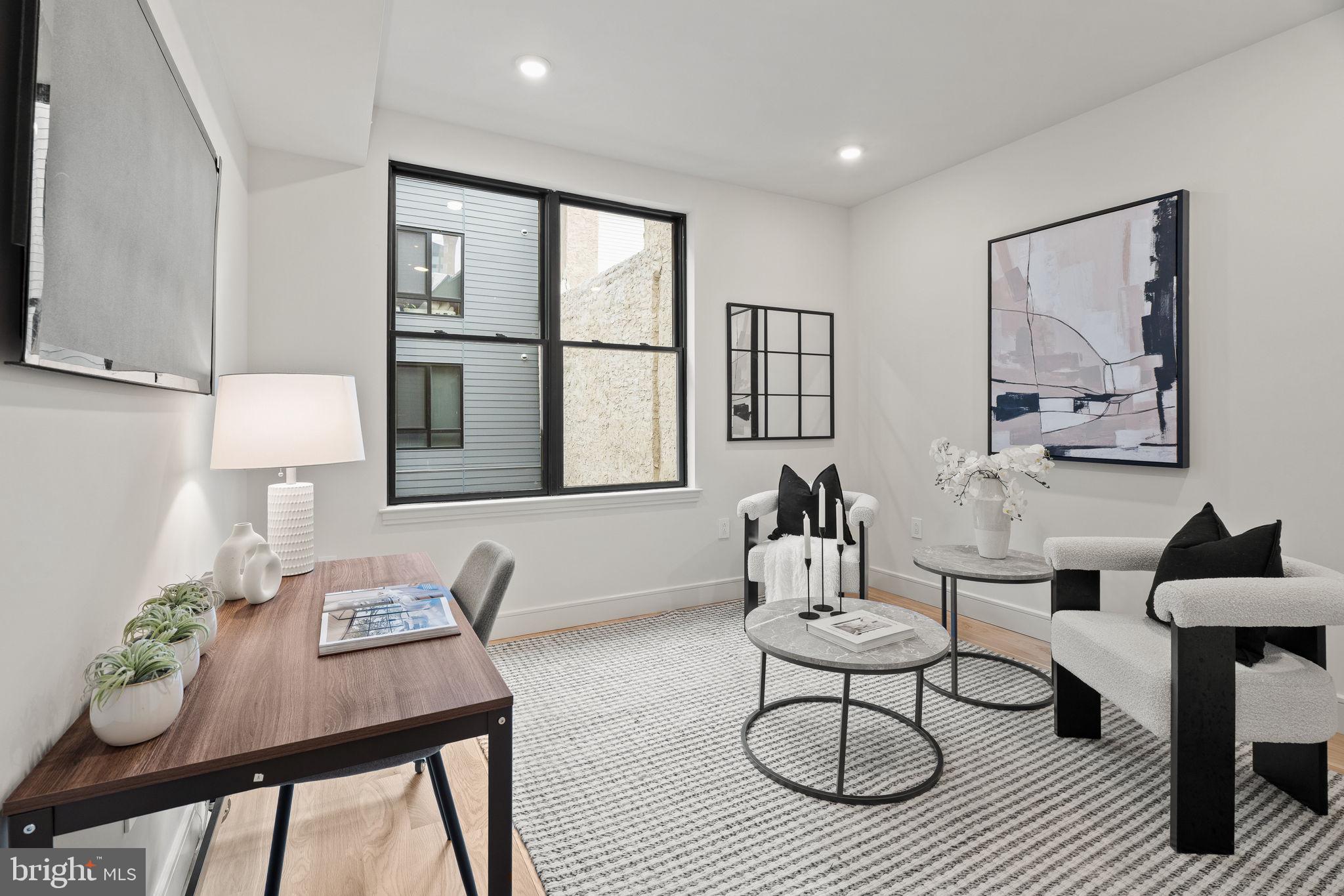 OLD CITY - Residential