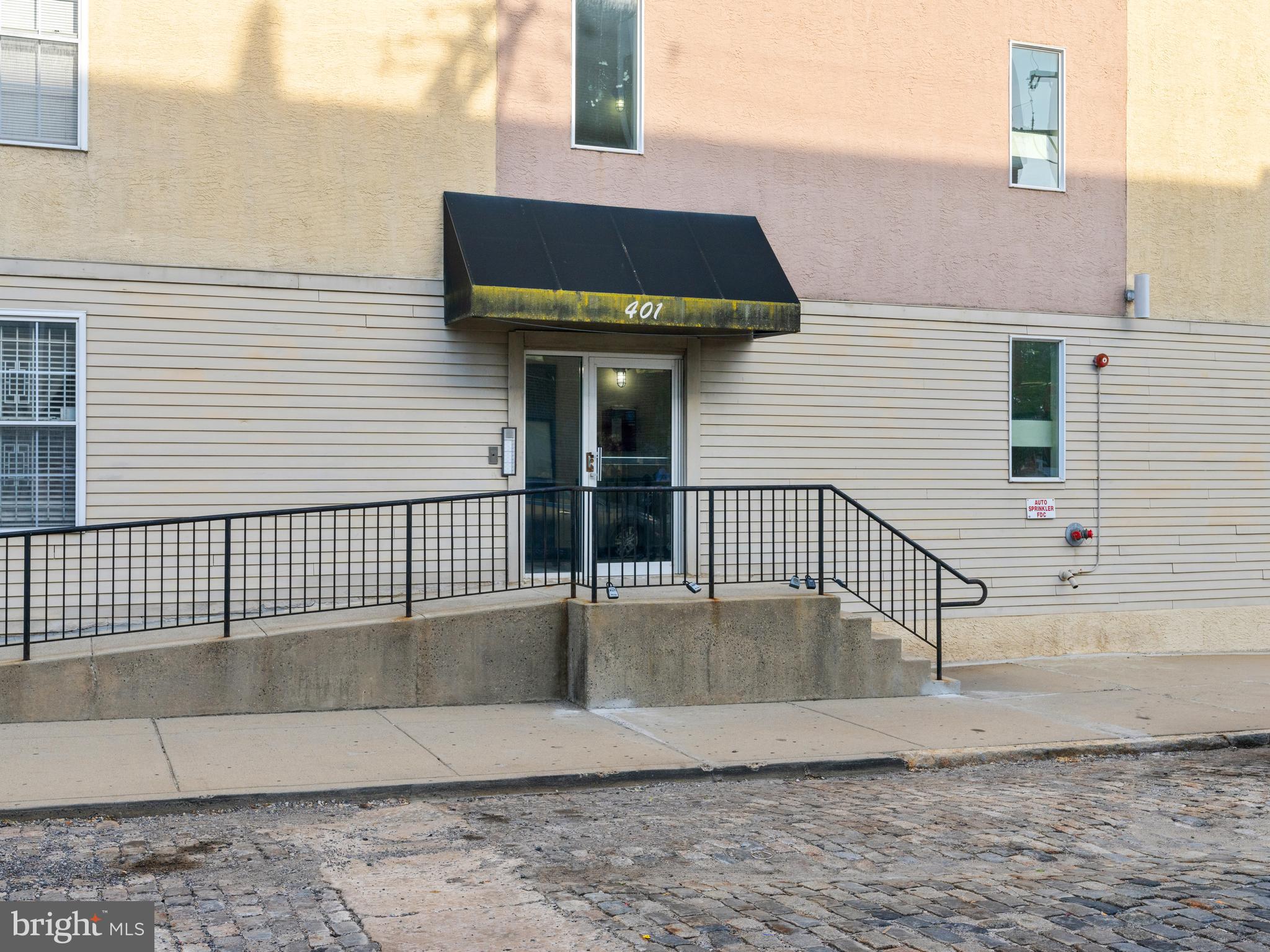 401 N FRONT STREET 3B