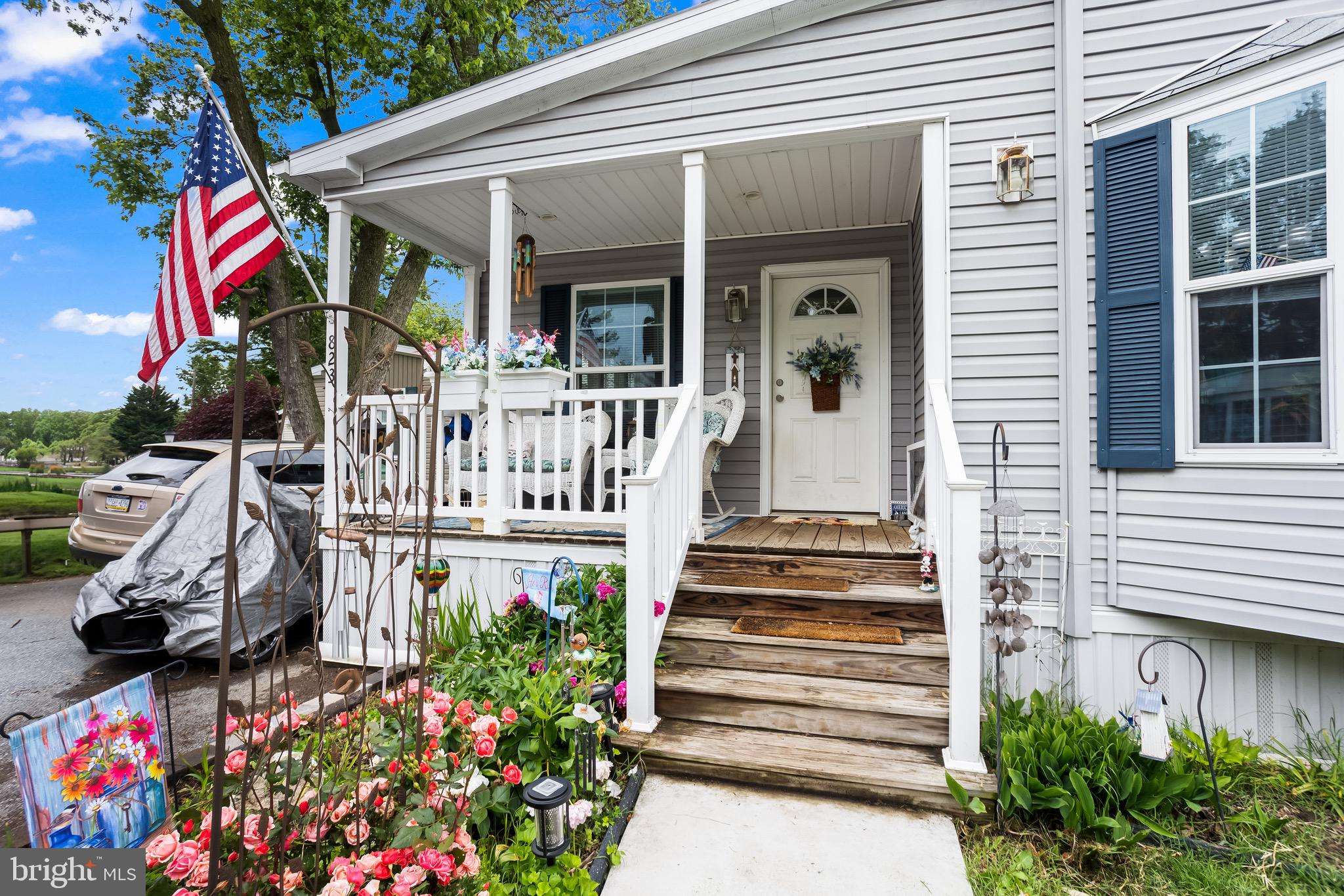 823 GAIL PLACE