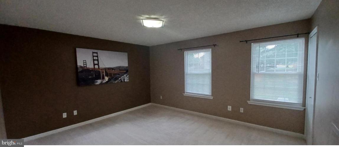 SECOND ANTIETAM - Residential Lease