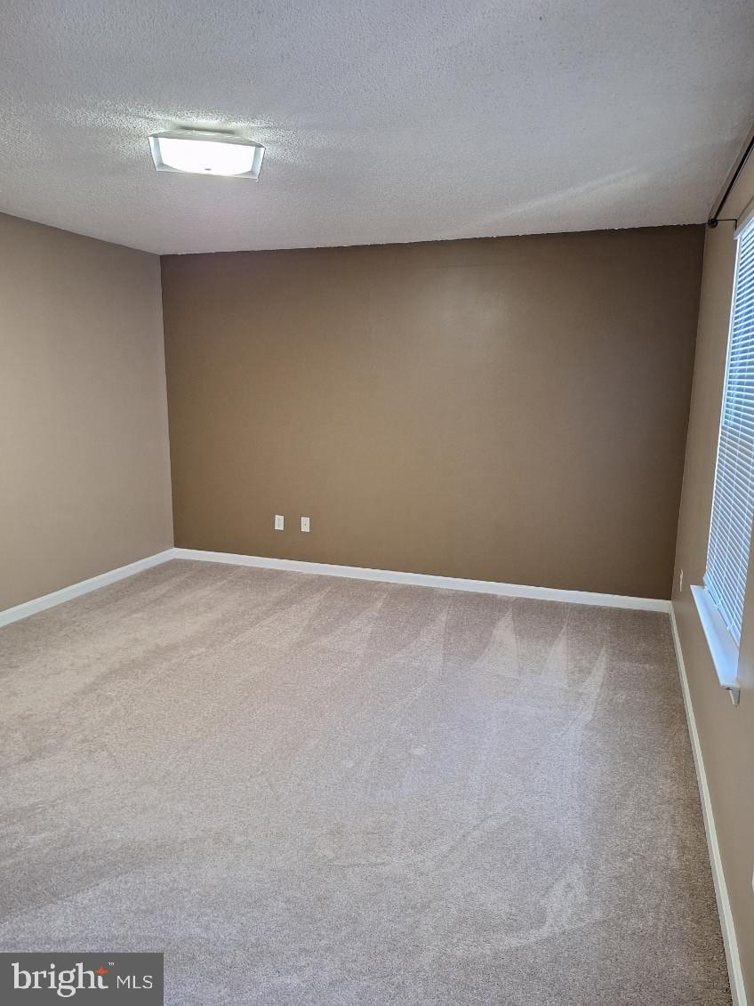 SECOND ANTIETAM - Residential Lease