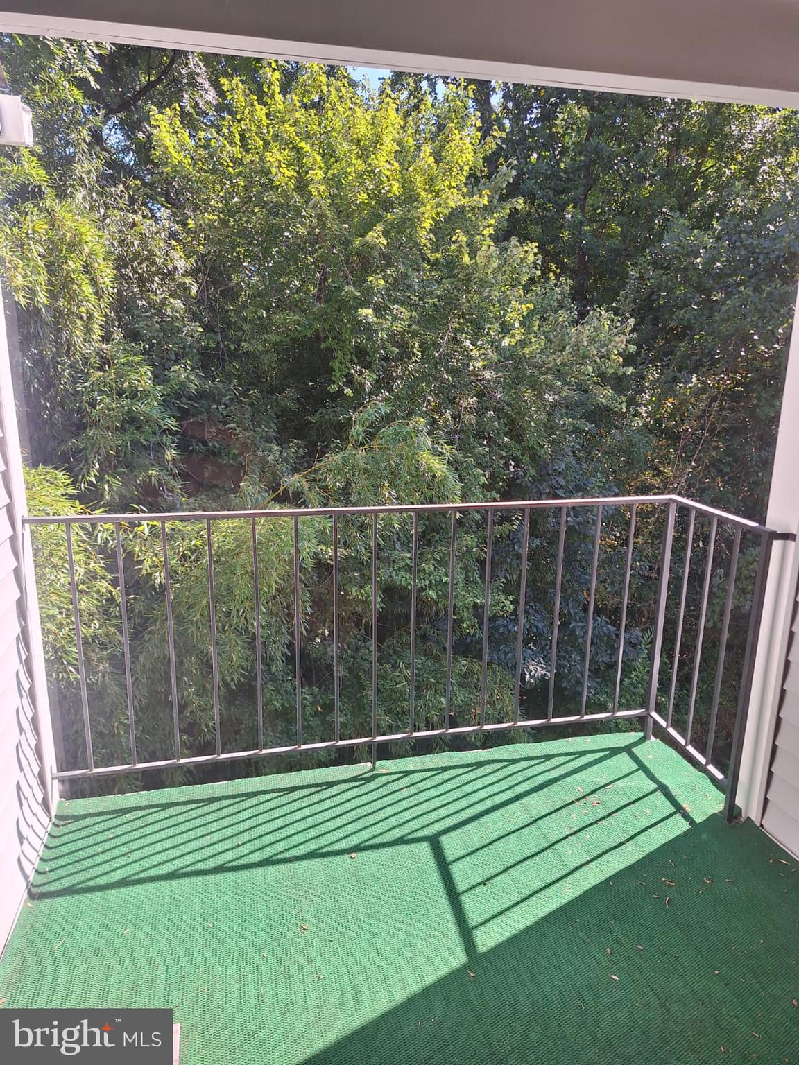 SECOND ANTIETAM - Residential Lease