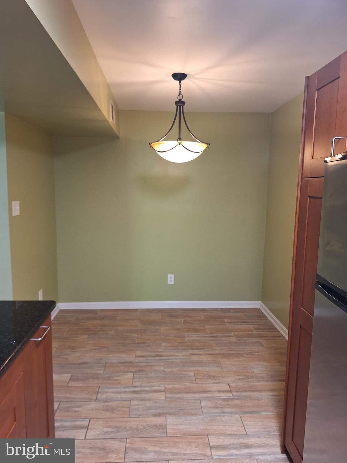 SECOND ANTIETAM - Residential Lease