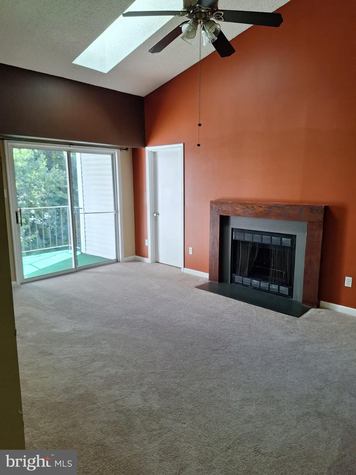 SECOND ANTIETAM - Residential Lease