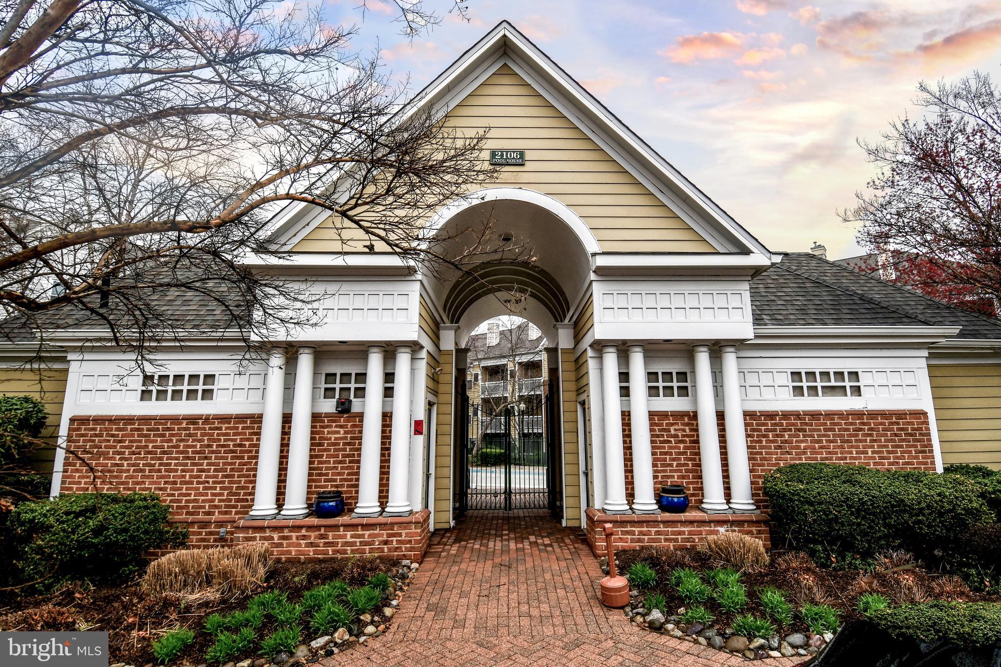 WORLDGATE CONDO - Residential