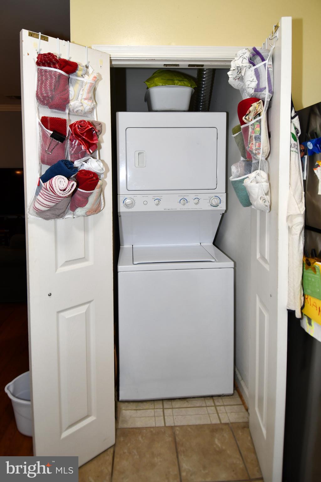 WORLDGATE CONDO - Residential