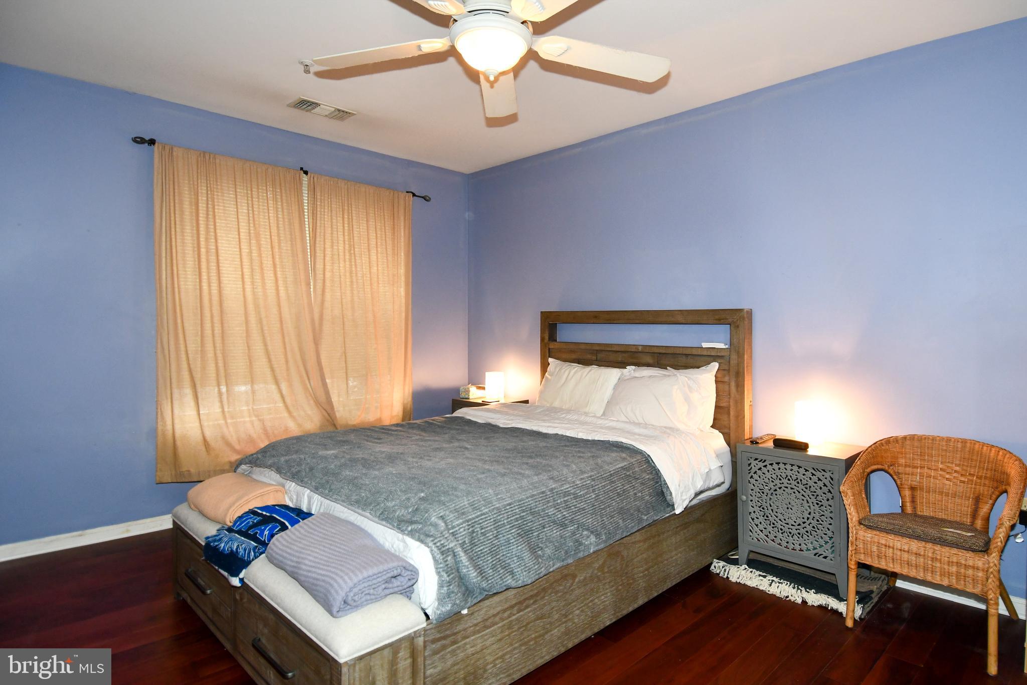 WORLDGATE CONDO - Residential