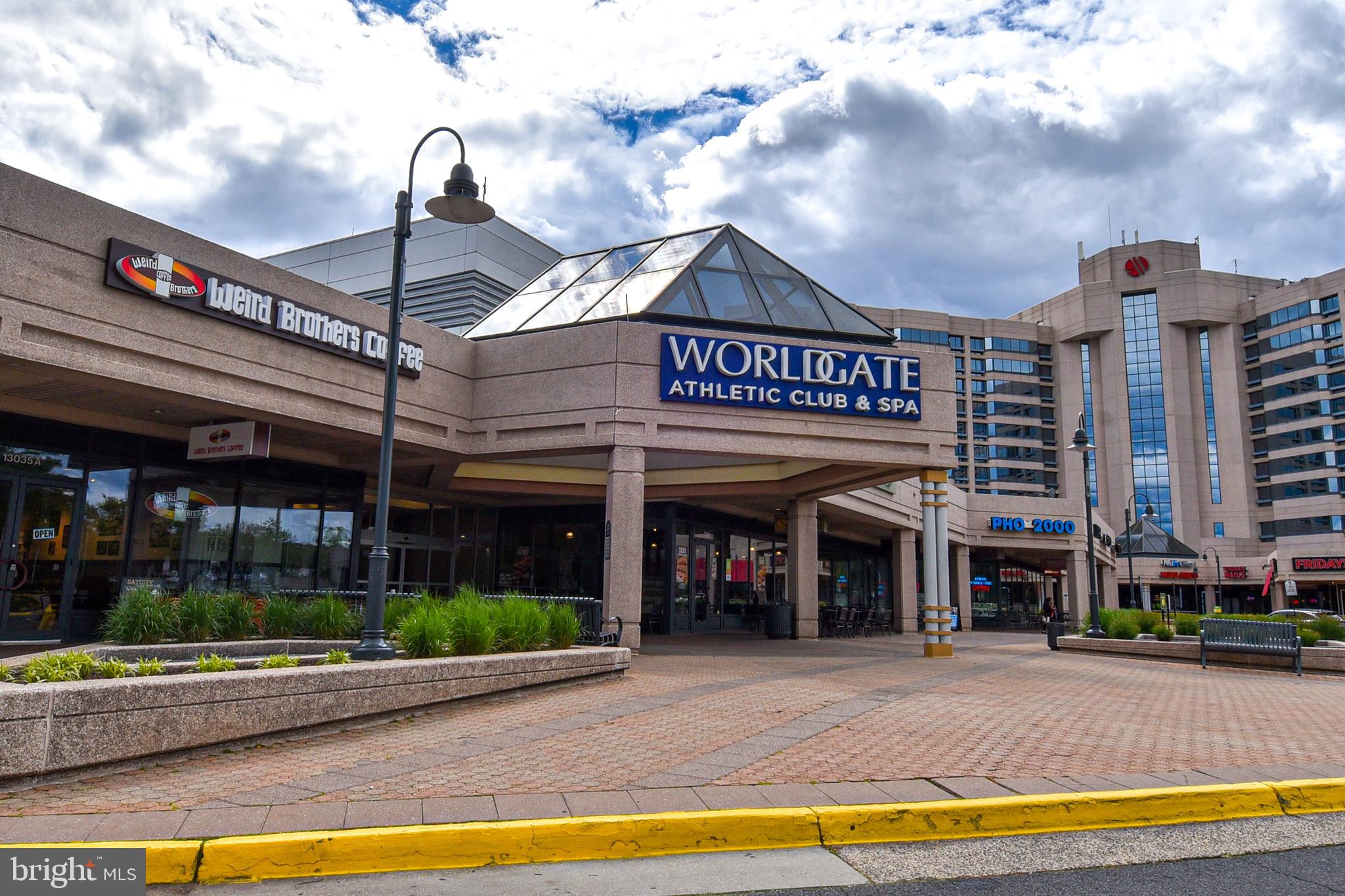 WORLDGATE CONDO - Residential