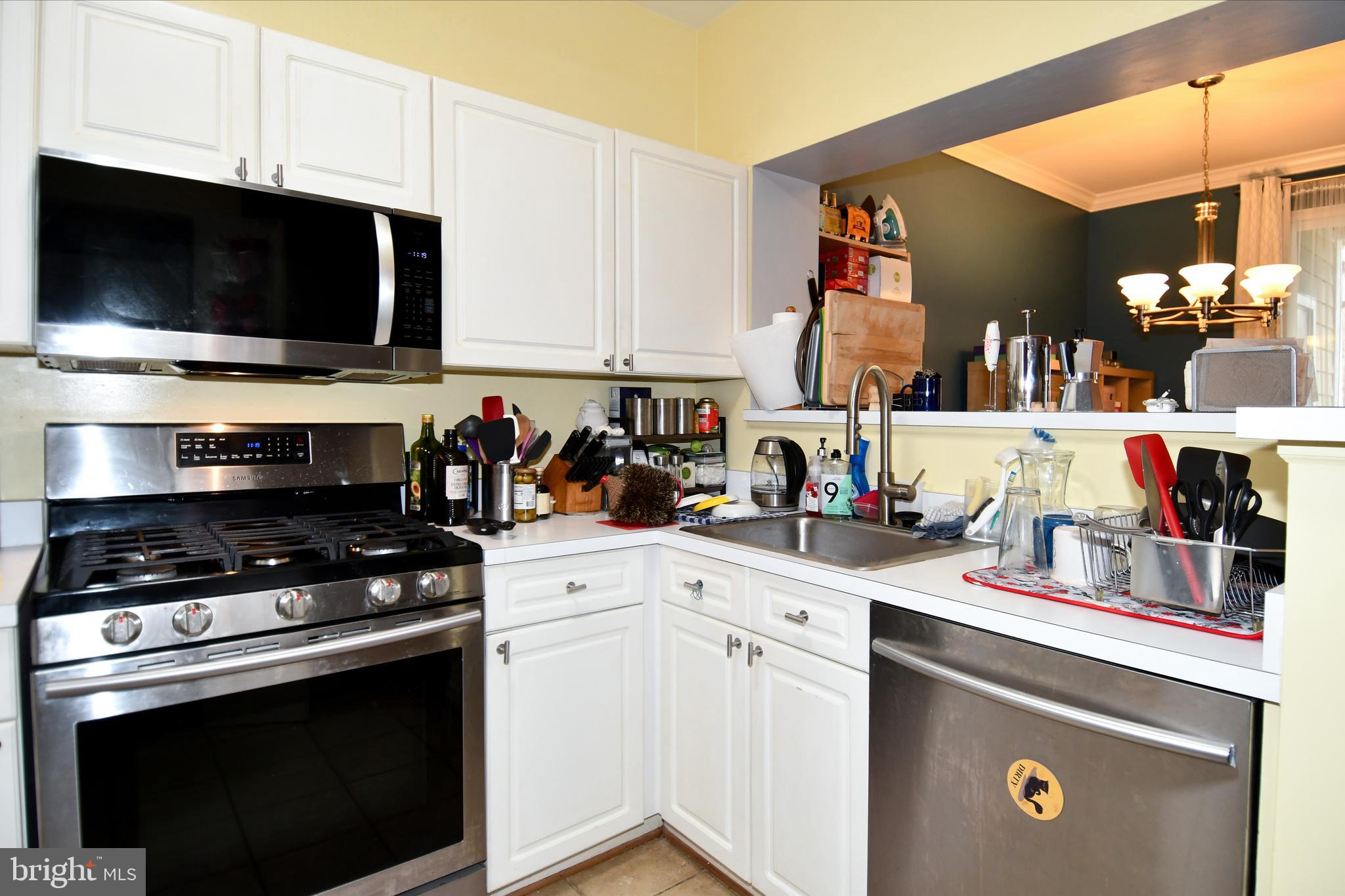 WORLDGATE CONDO - Residential