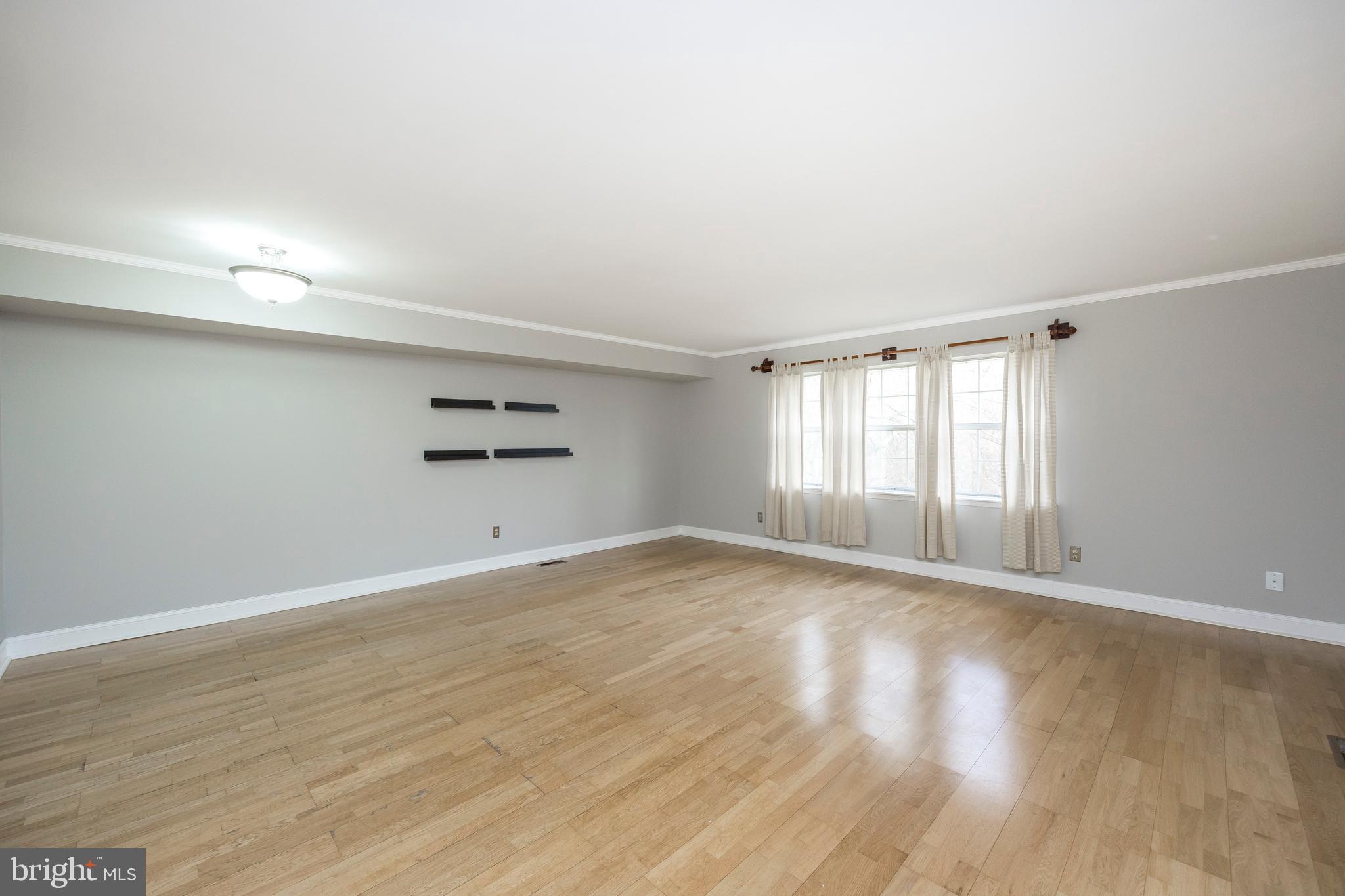 BEAVER RUN KNOLL - Residential Lease