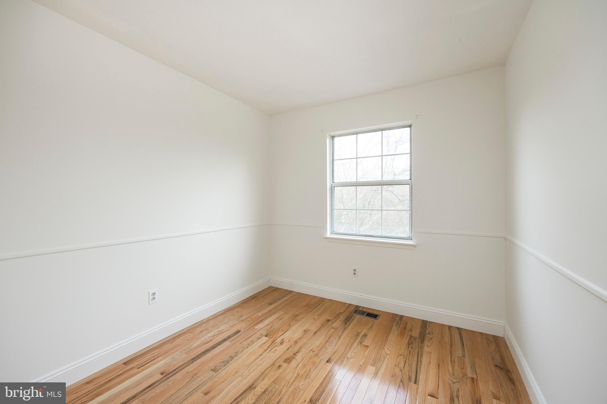 BEAVER RUN KNOLL - Residential Lease