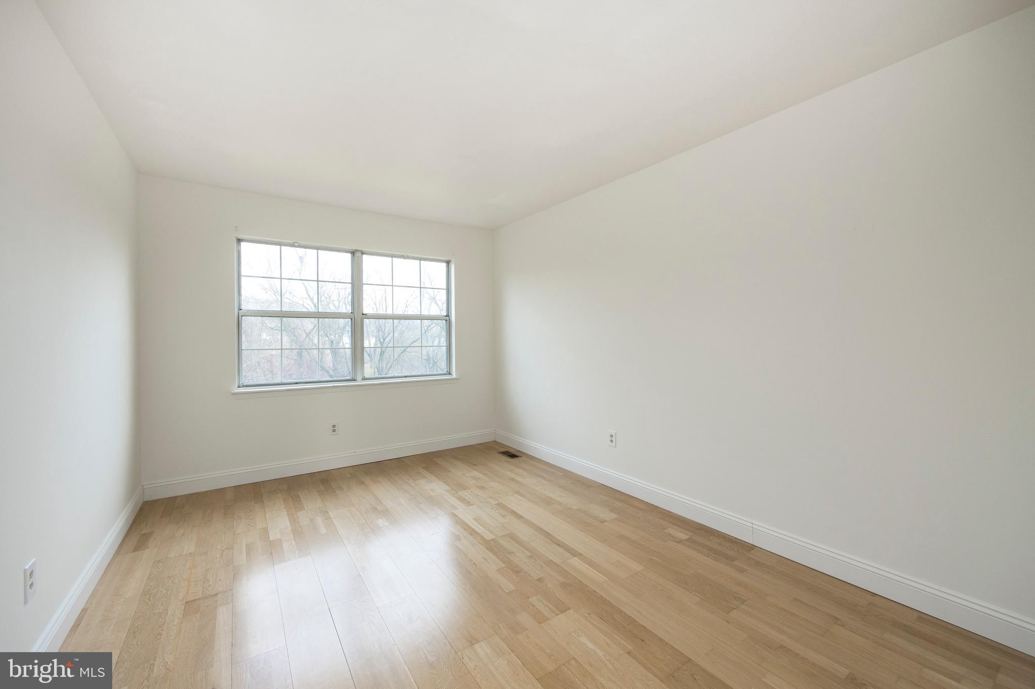 BEAVER RUN KNOLL - Residential Lease