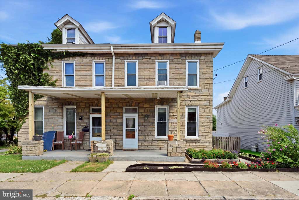Photo of 123 Bradford Avenue, DOWNINGTOWN, PA 19335 (MLS # PACT2133146)