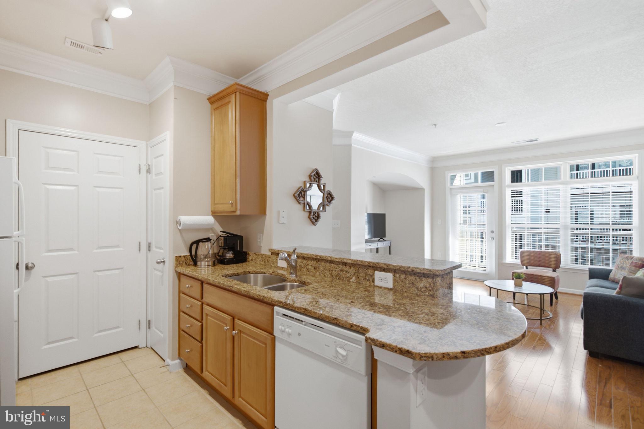 506 SUNSET VIEW TERRACE SE 304