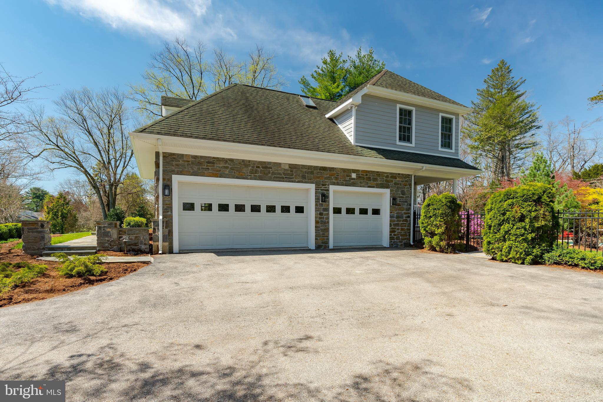 BRYN MAWR - Residential