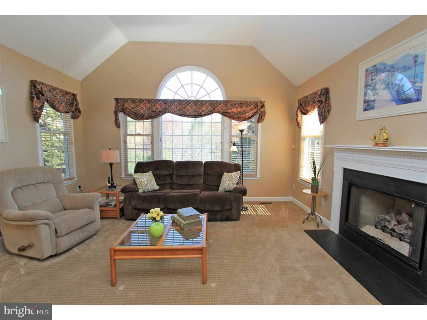 SUMMERHILL - Residential