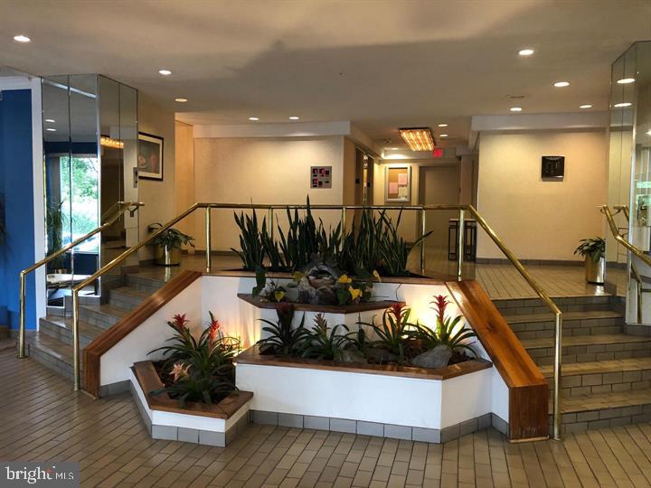 PAVILION ON THE PARK - Residential