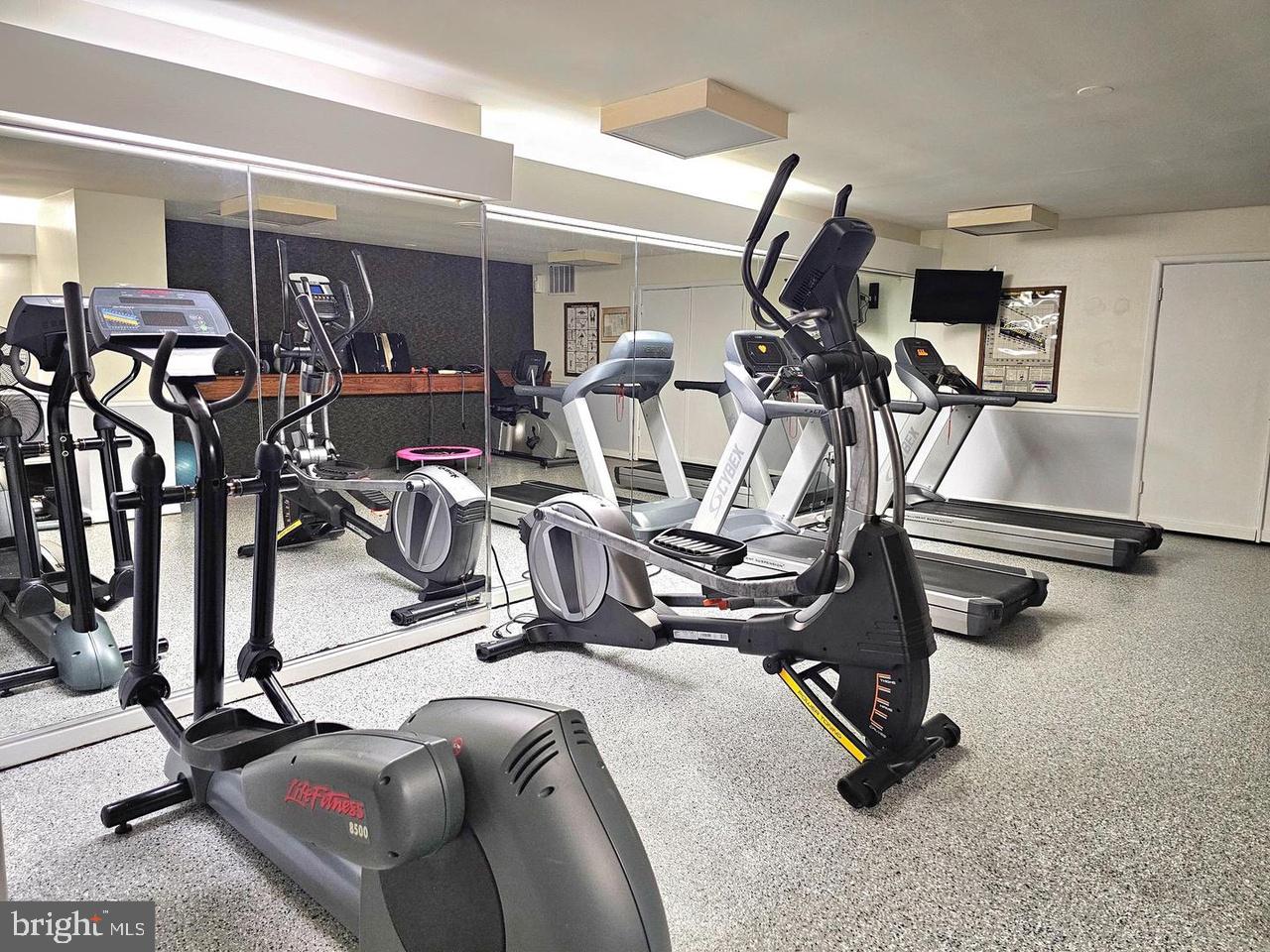 PAVILION ON THE PARK - Residential