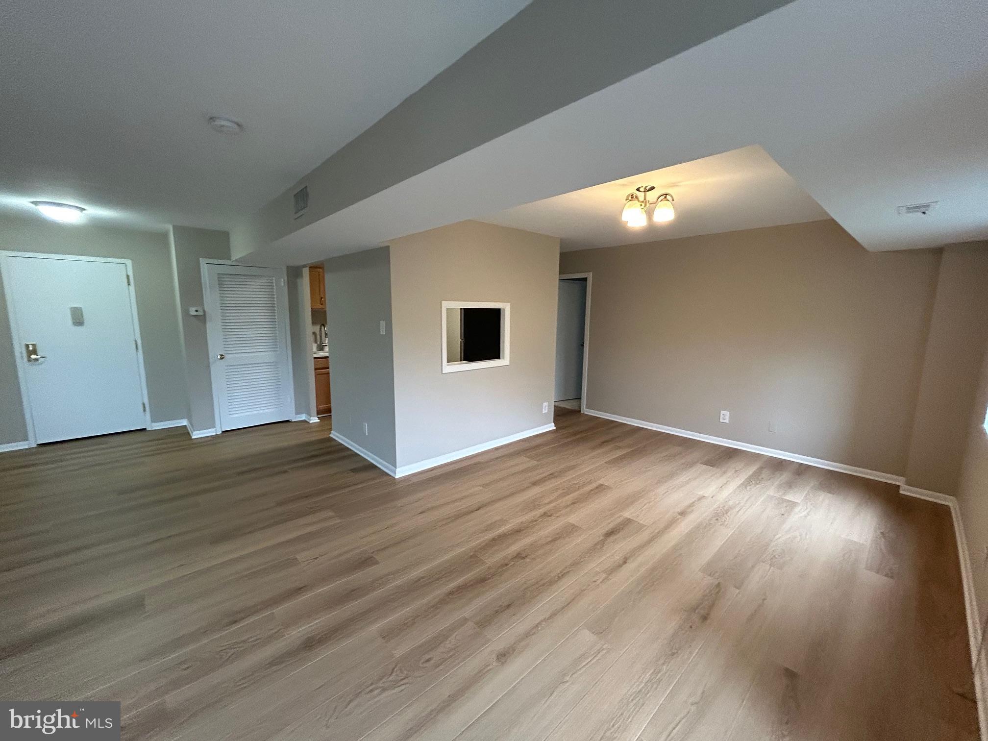 PAVILION ON THE PARK - Residential