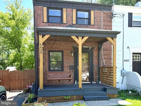 Photo of 4420 Vermont Avenue, ALEXANDRIA, VA 22304 (MLS # VAAX2060438)