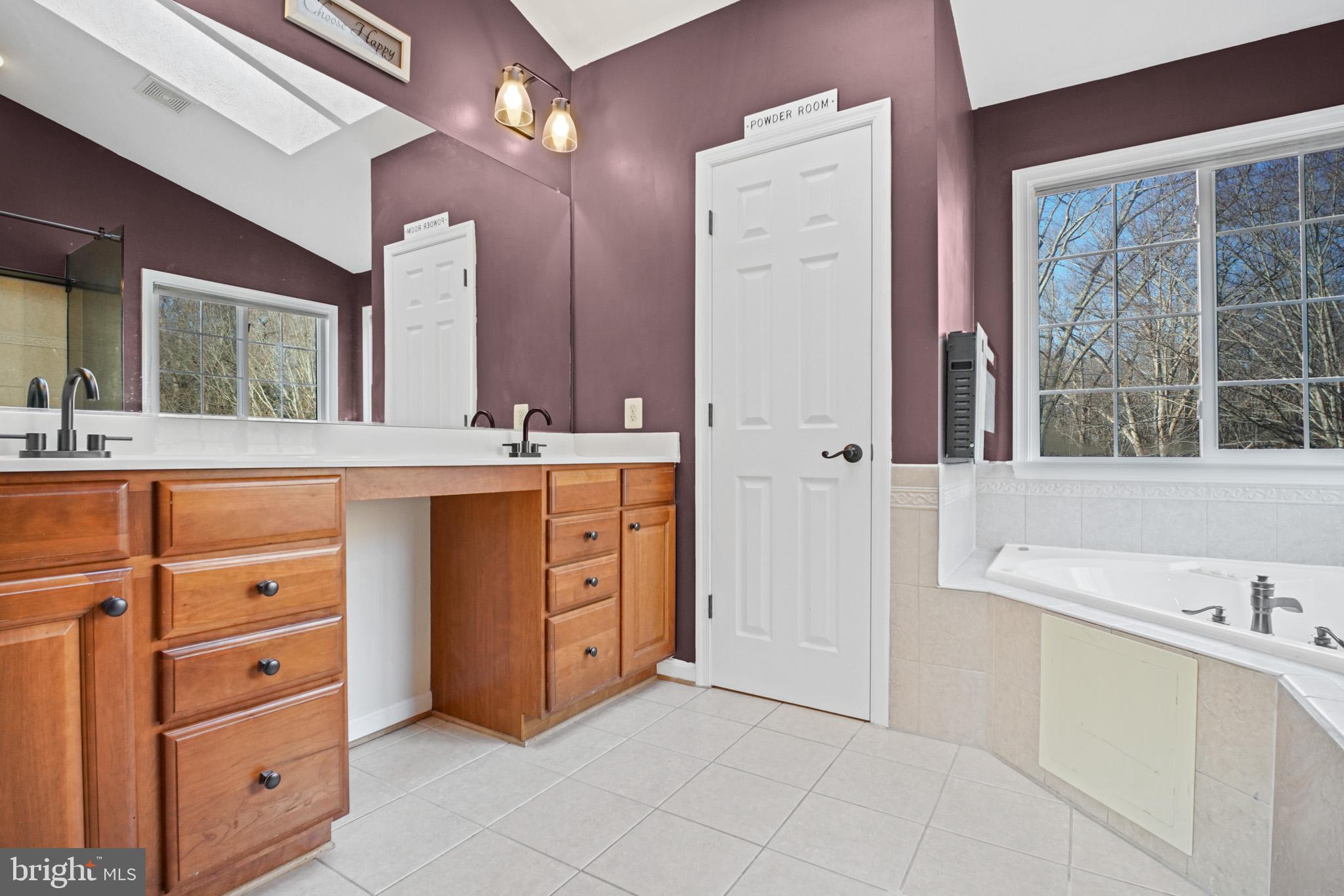 POPLAR HILLS - Residential