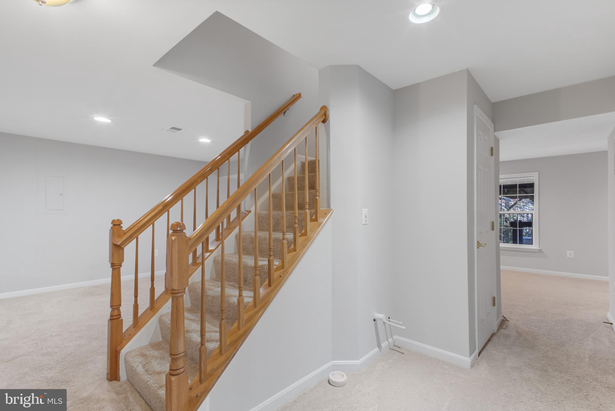 POPLAR HILLS - Residential