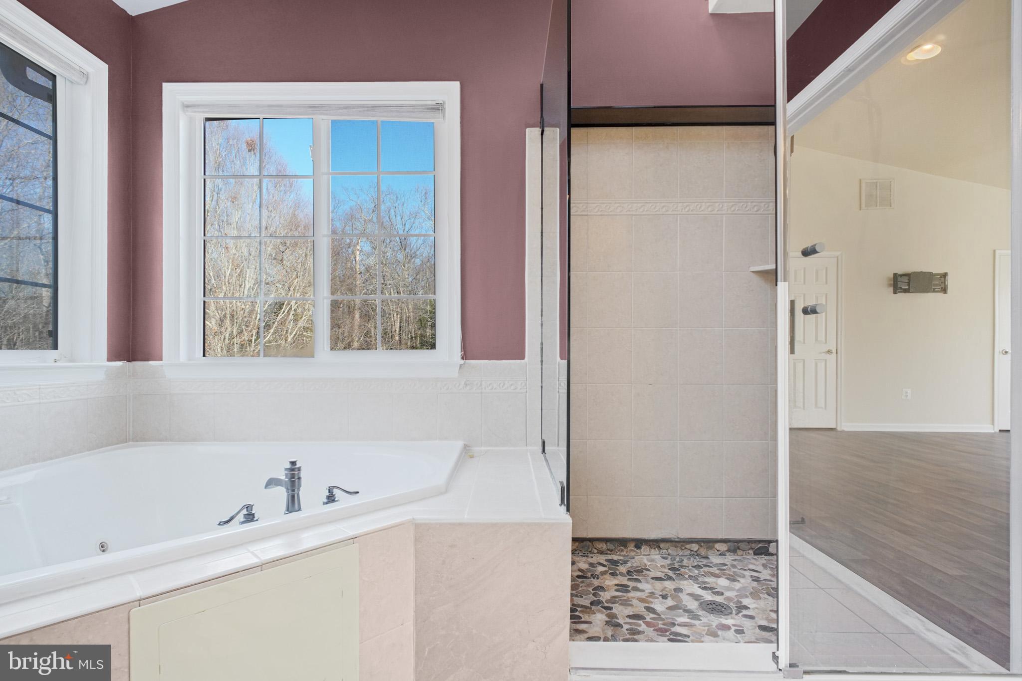 POPLAR HILLS - Residential