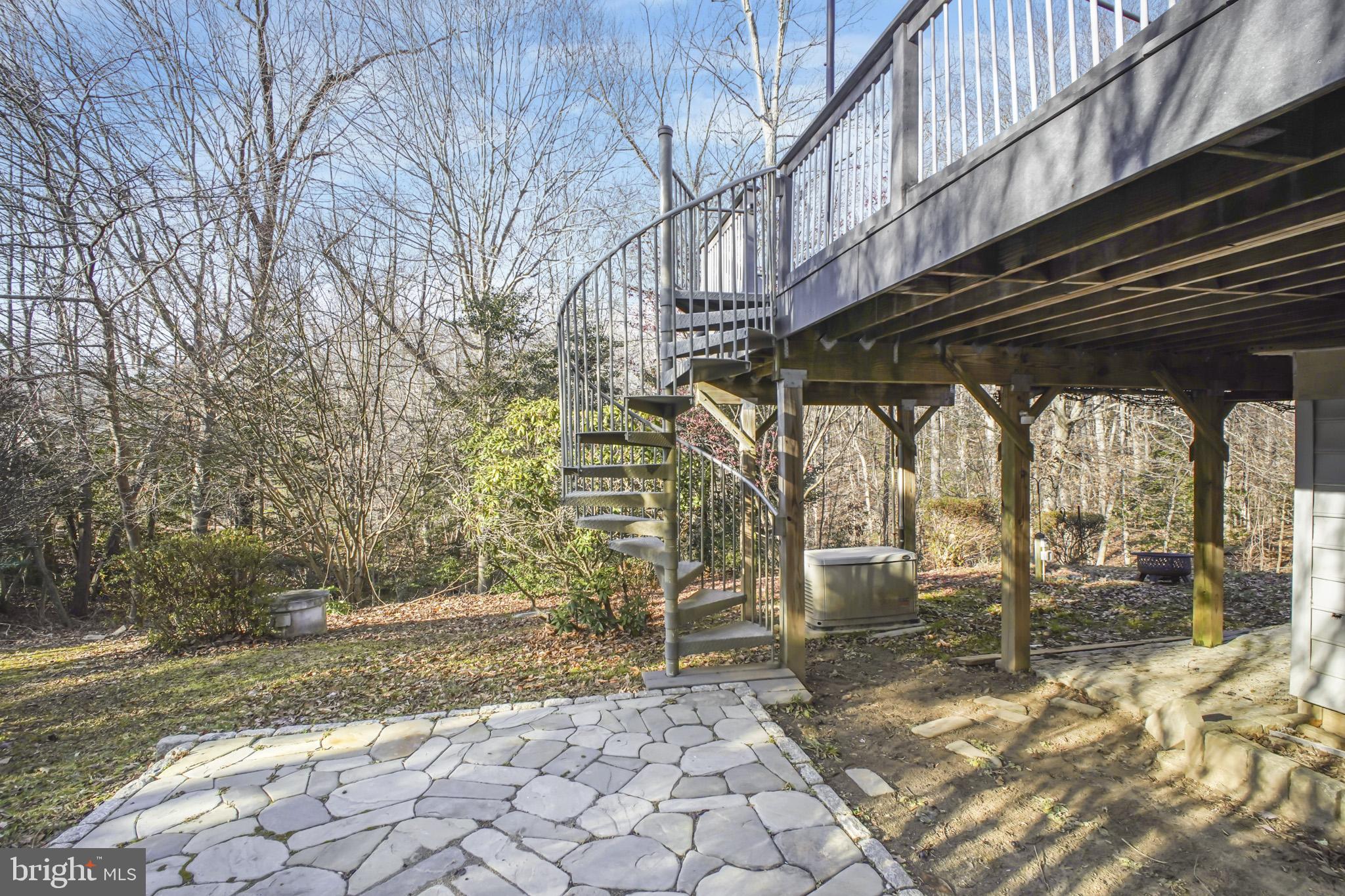 POPLAR HILLS - Residential